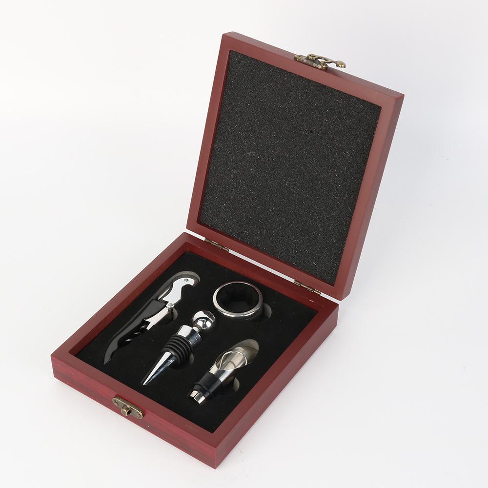 Vinski poklon set u kutiji Wood