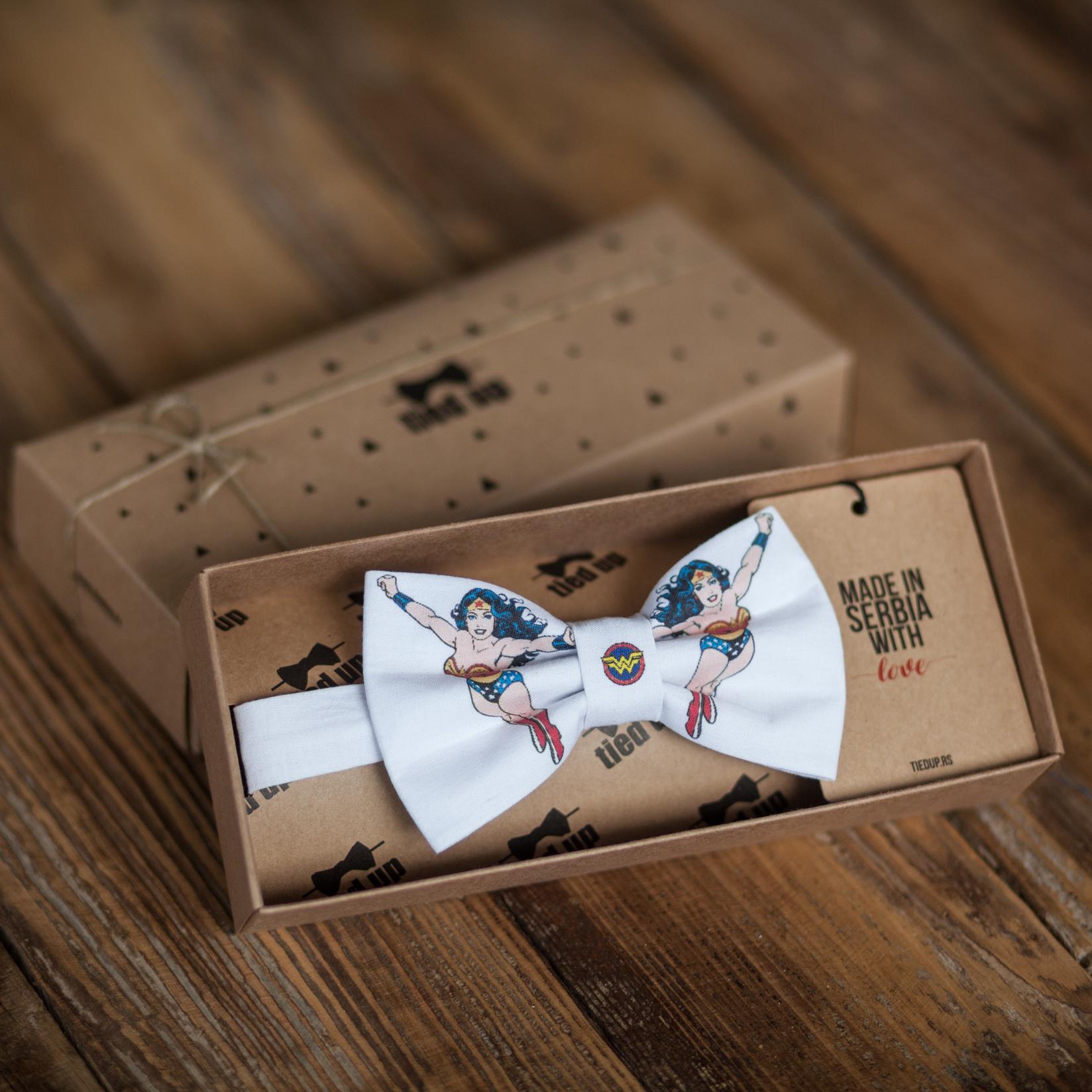 TIED UP Leptir mašna Wonder woman