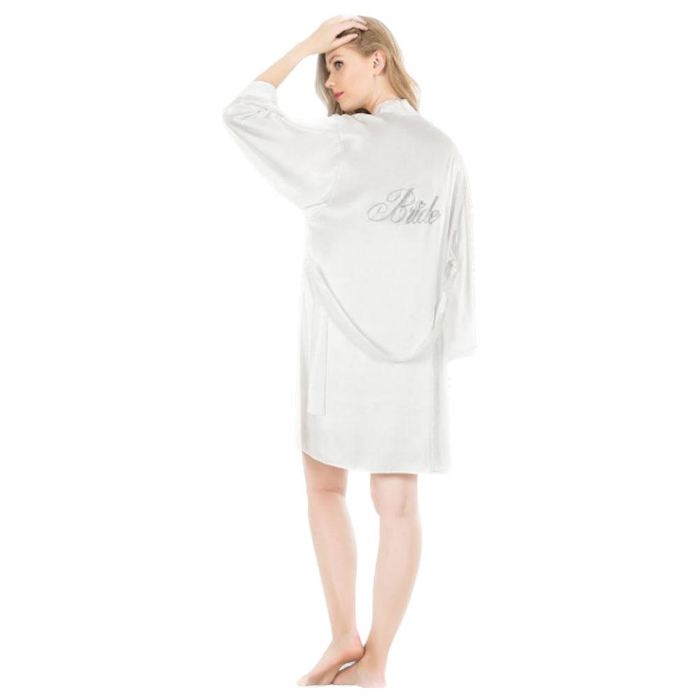 VIENETTA Set satenske ženske spavaćice i ogrtača beli