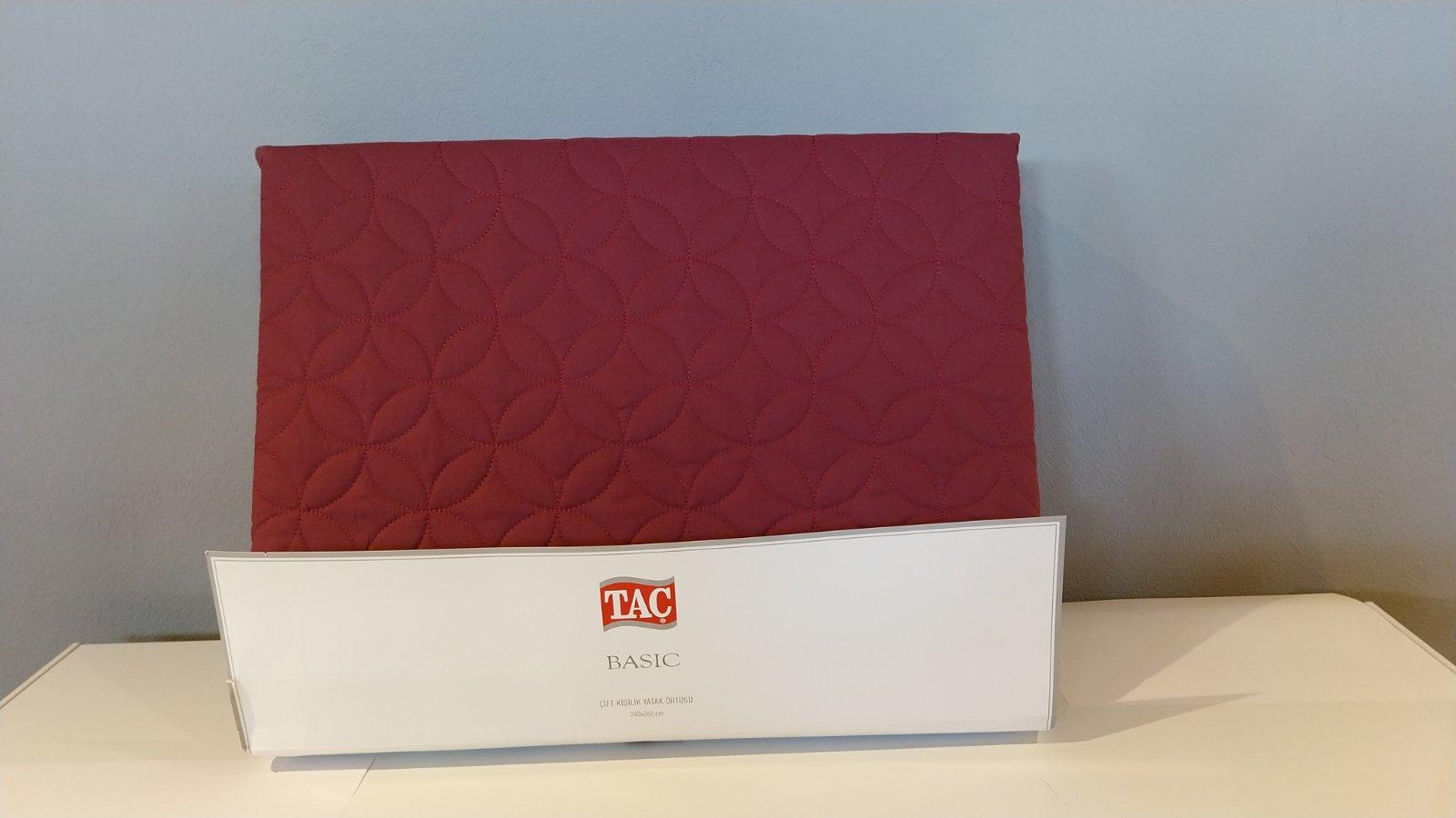Tac Prekrivač za krevet Basic, 240x260cm, Bordo
