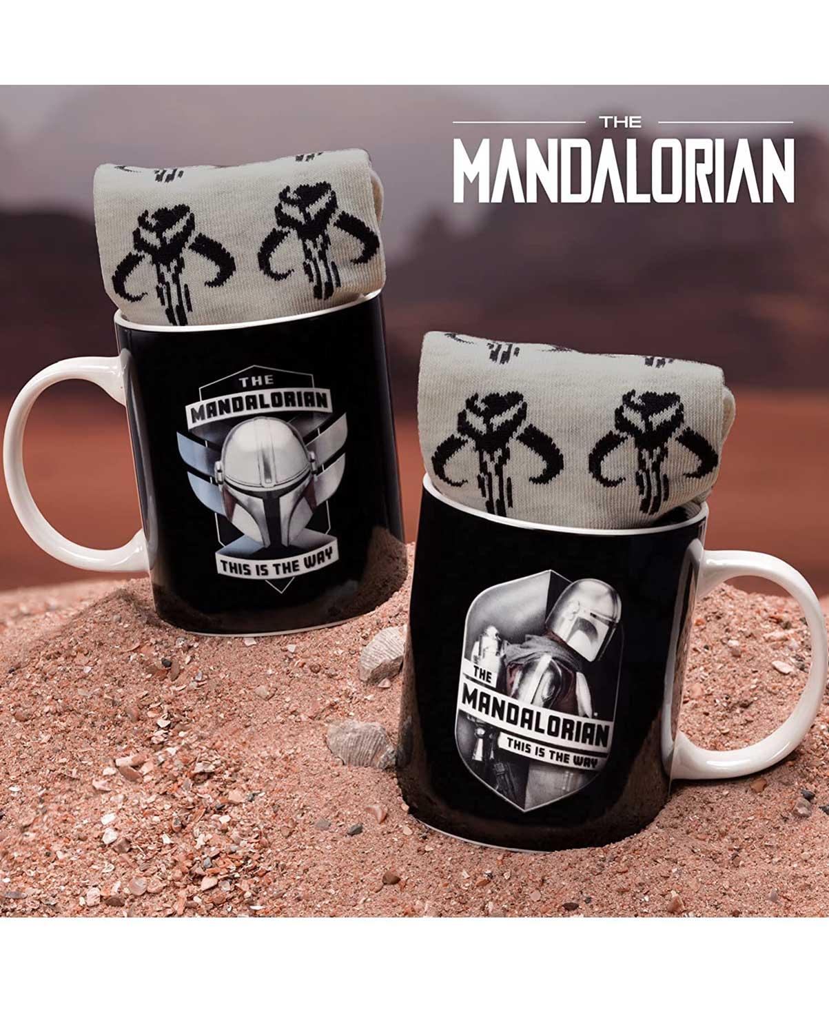 Selected image for PALADONE PRODUCTS Set šolja + čarape Star Wars The Mandalorian