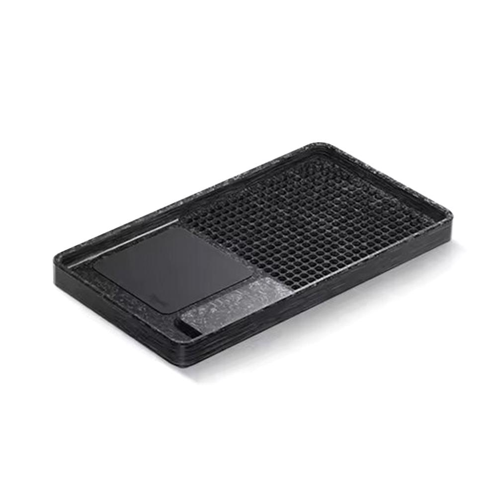 Magnetizovana kutija za odlaganje šrafova