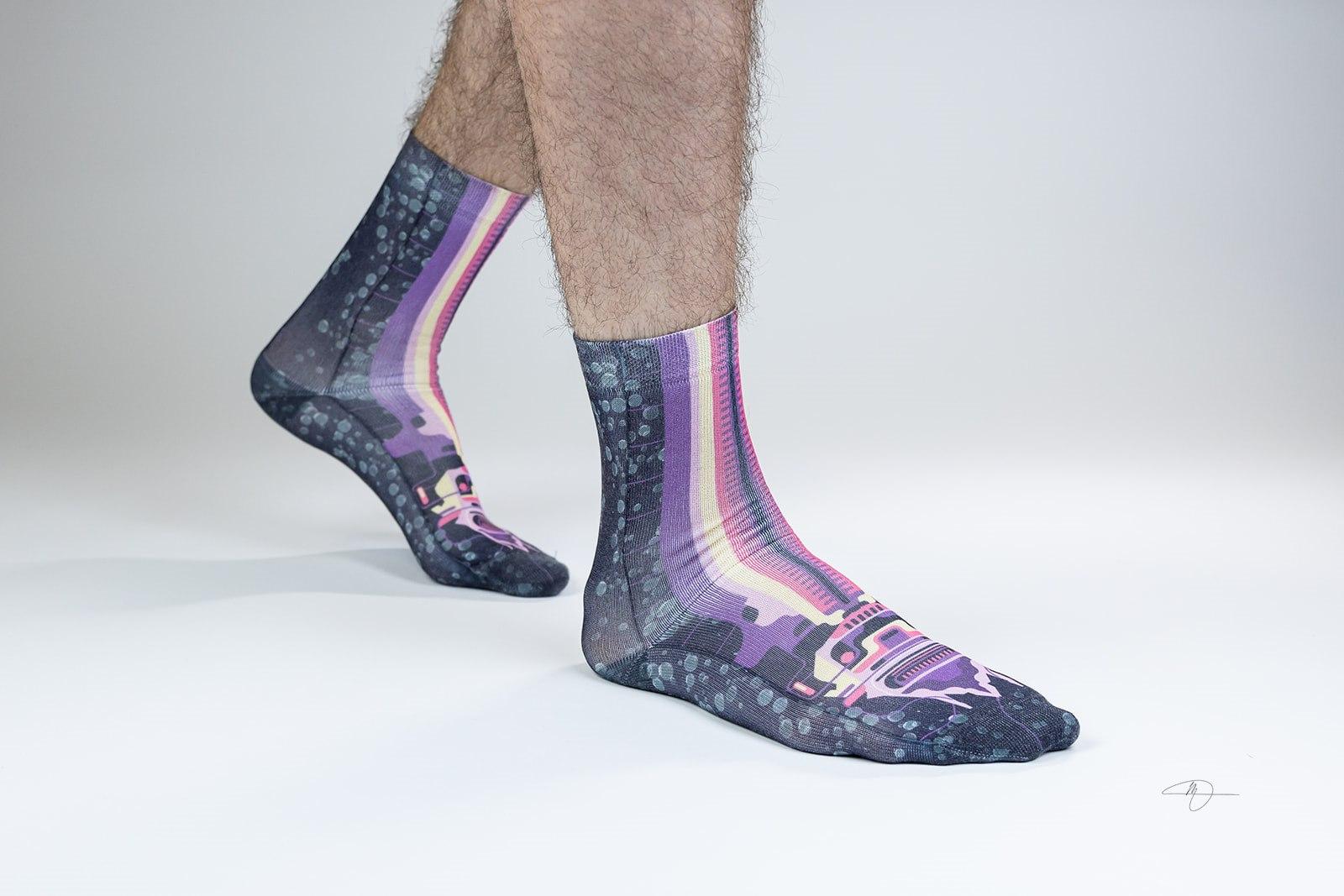 ZIBOF Čarape Abstract robot teget-ljubičaste