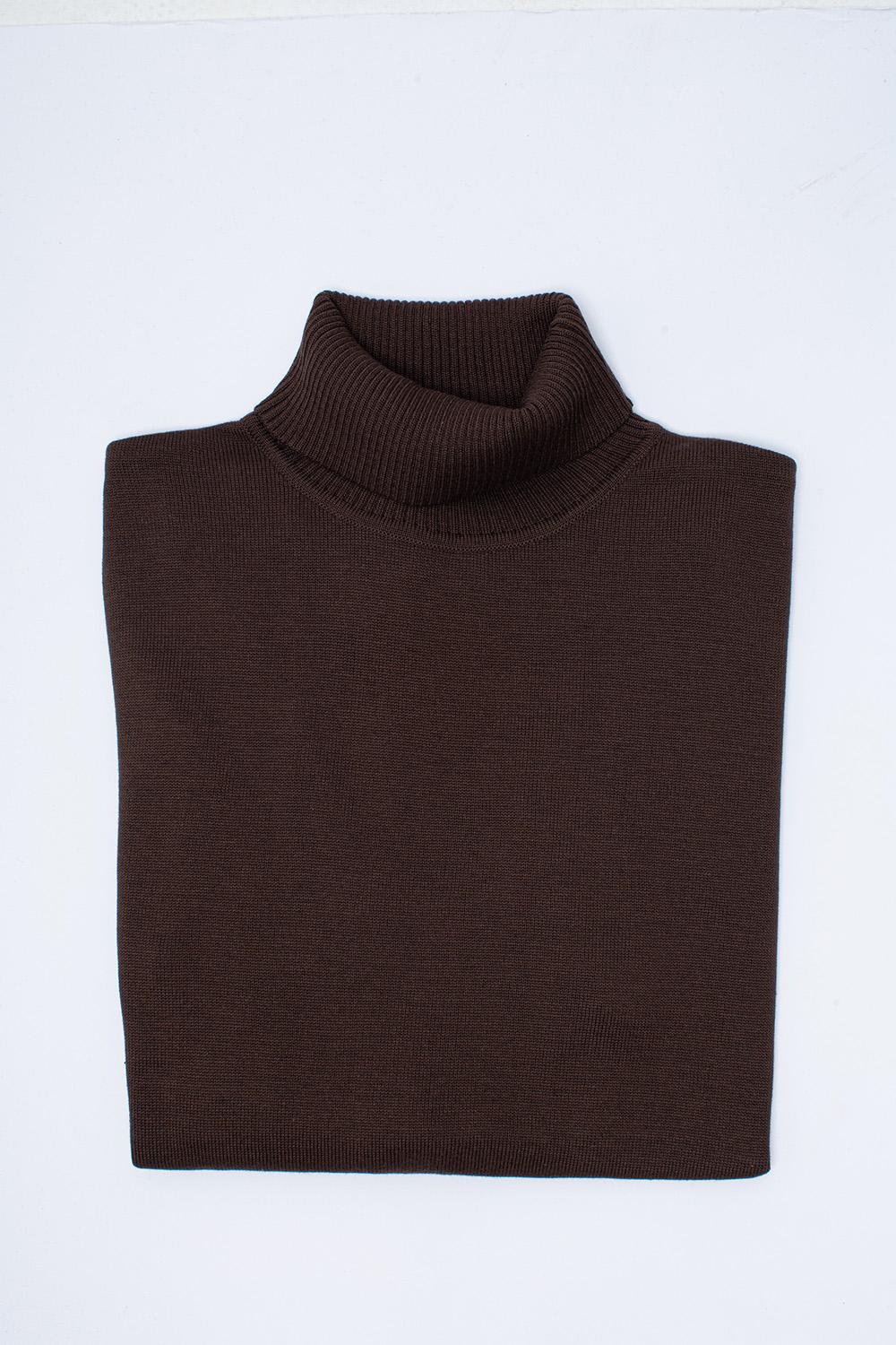 Zisuki Muška rolka, Braon