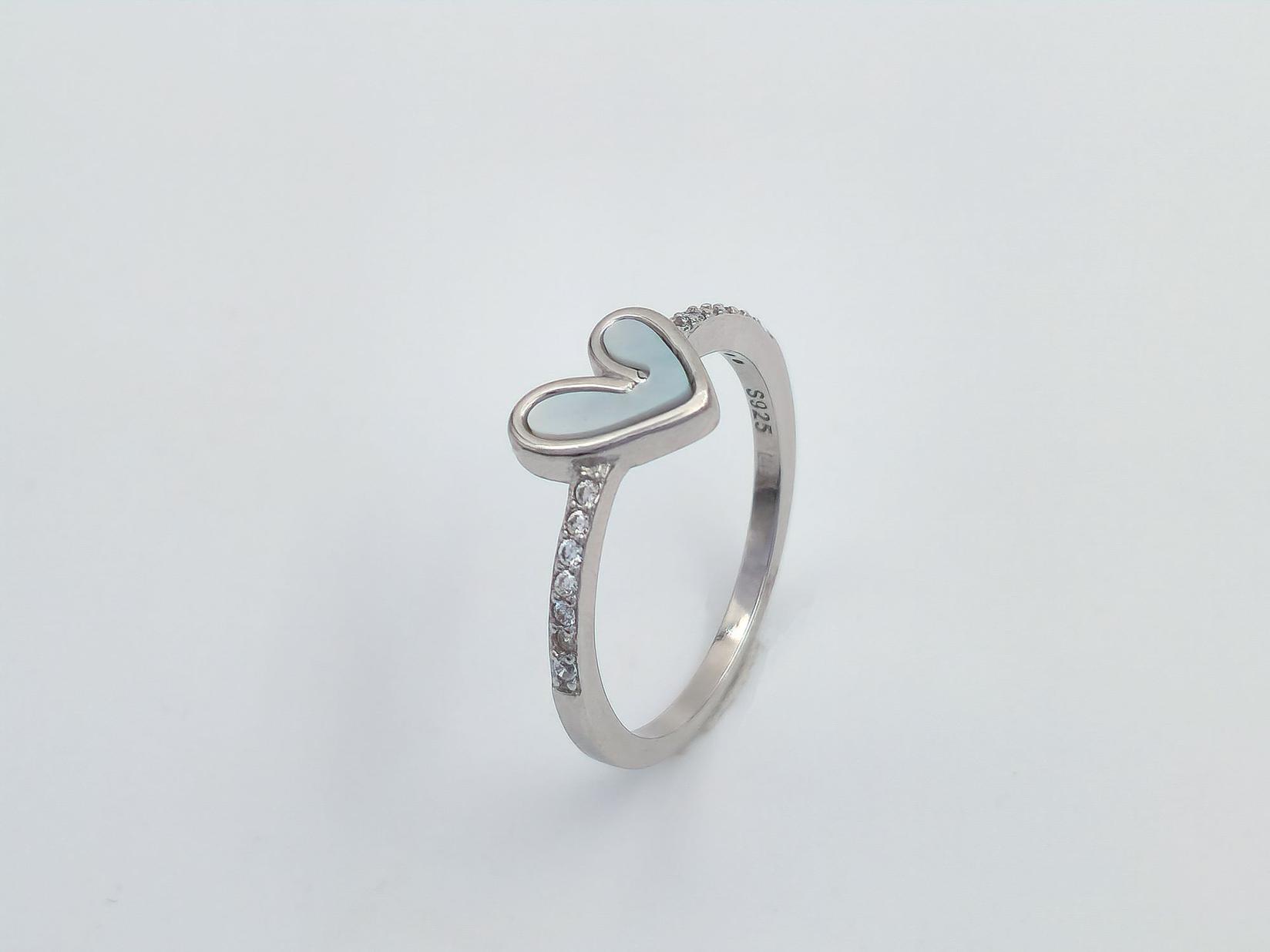 Artikal Ženski prsten Srce SP00204, 17mm, Srebrni