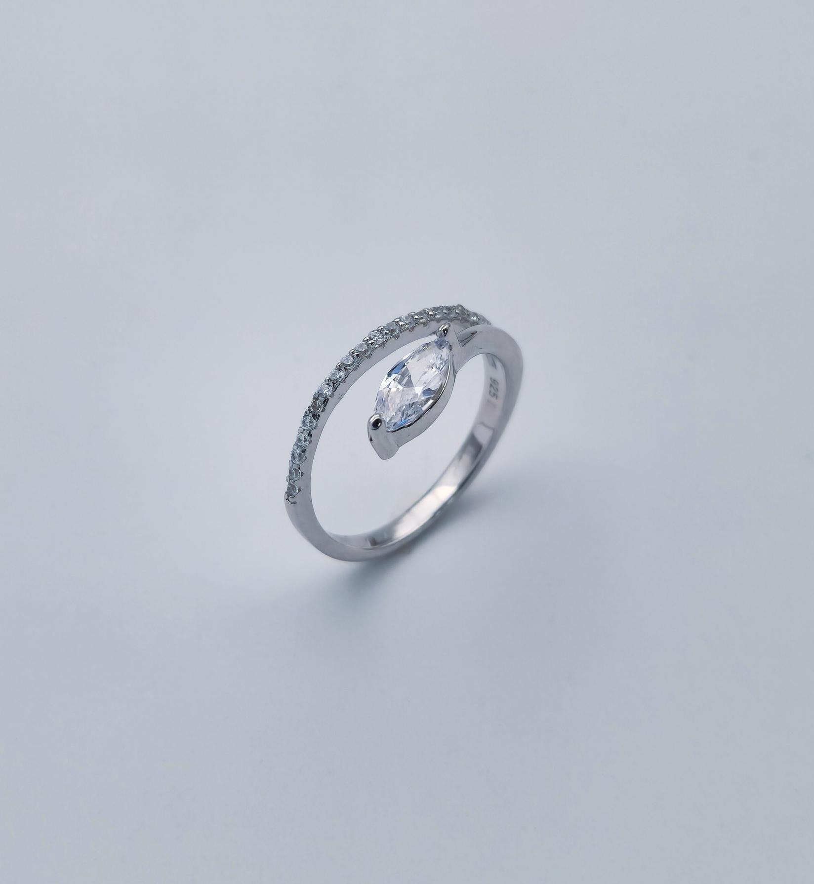 Ženski Srebrni prsten, 14mm