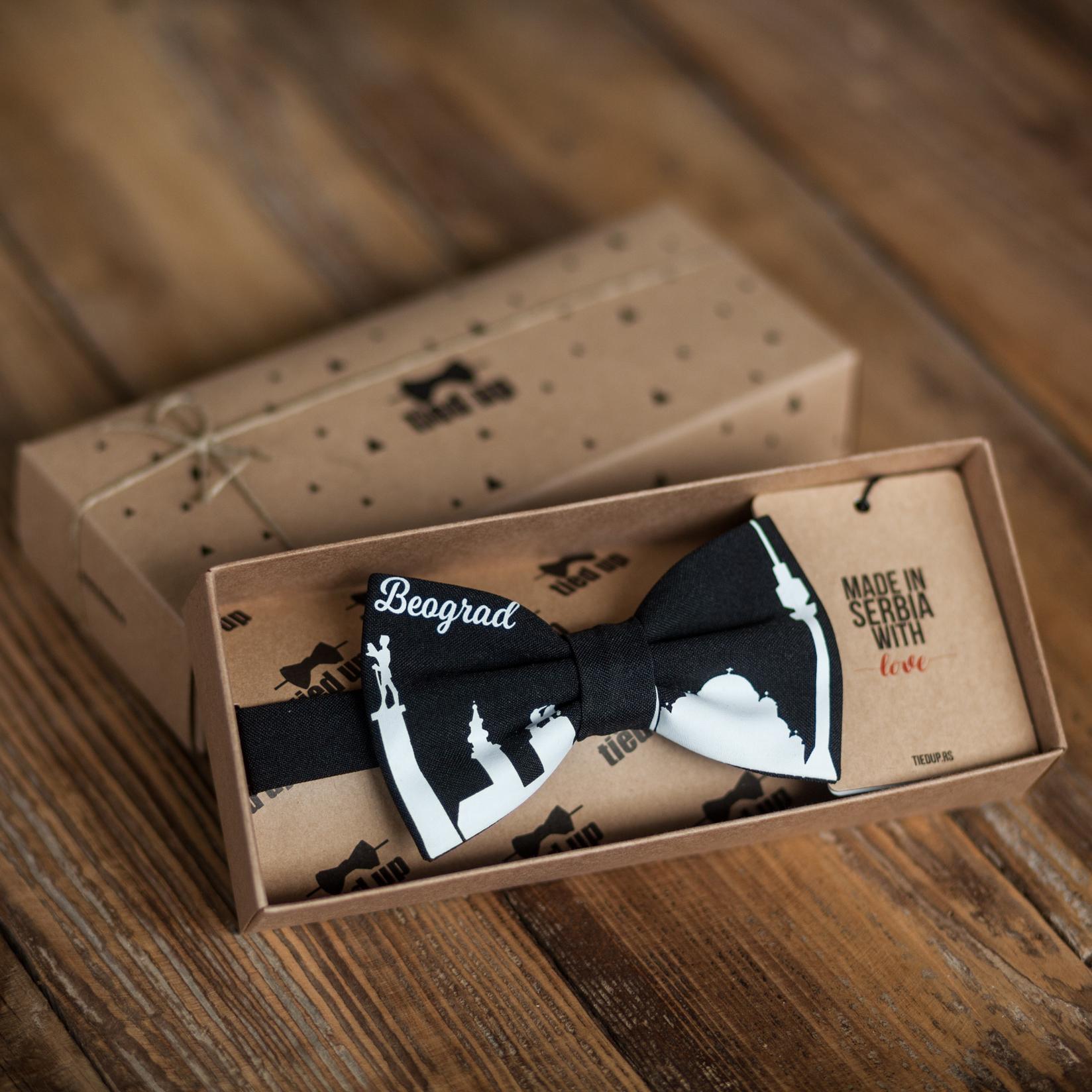 TIED UP Leptir mašna Beograd crna