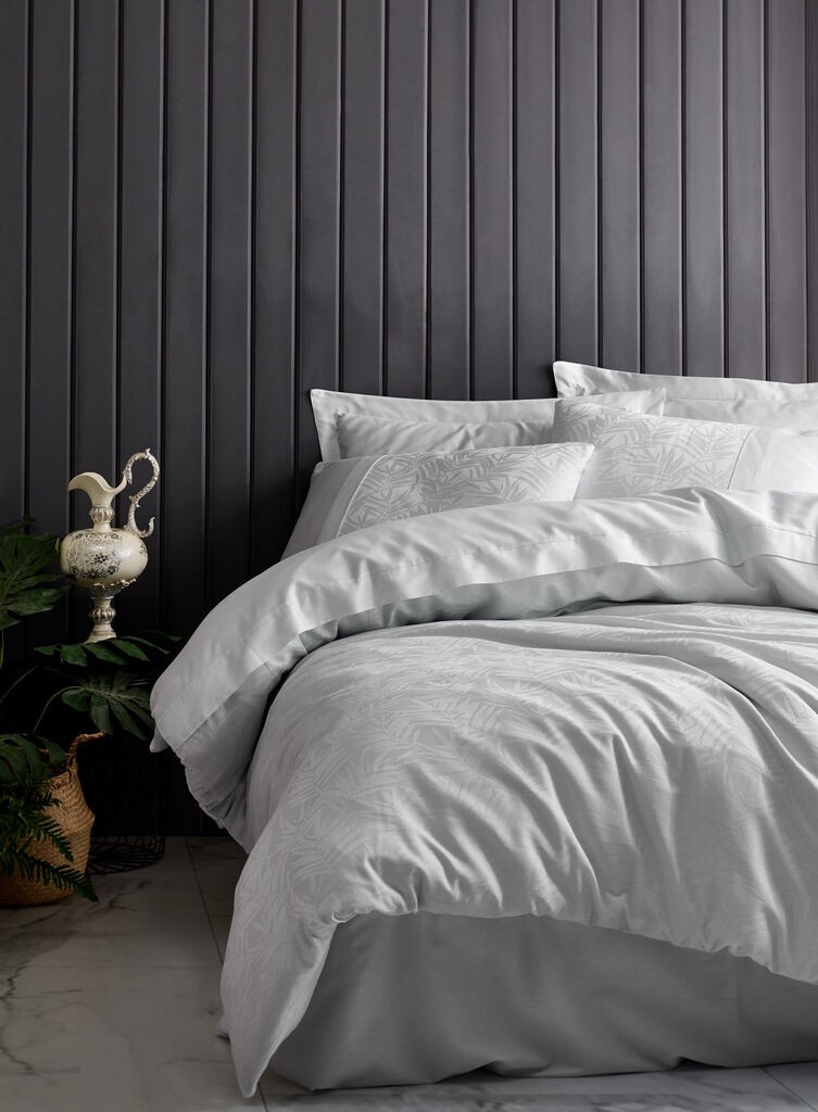 L'essentiel Maison Set posteljina Leaf, 240x260 cm, Beli