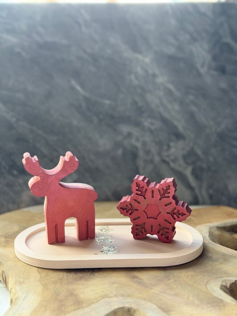 Aberto Design Dekorativna figura Christmas Stone, Crvena