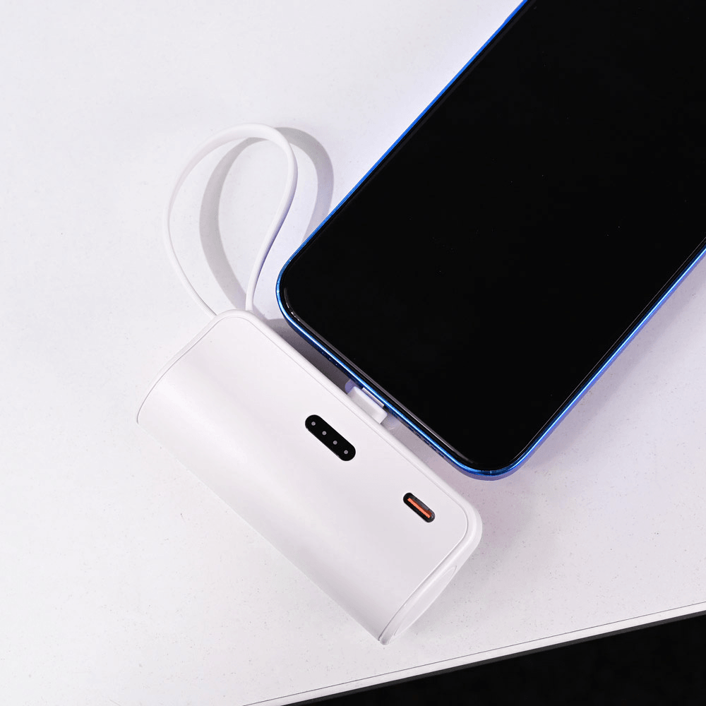 Eksterna baterija, 5000mAh, 15W, Lightning, Bela