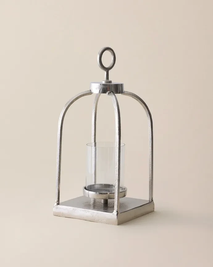 Madame Coco Svećnjak Alette, 19x19x43 cm, Srebrni