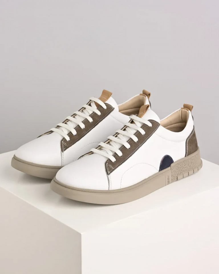 Lak korak Muške patike 239715, Bele