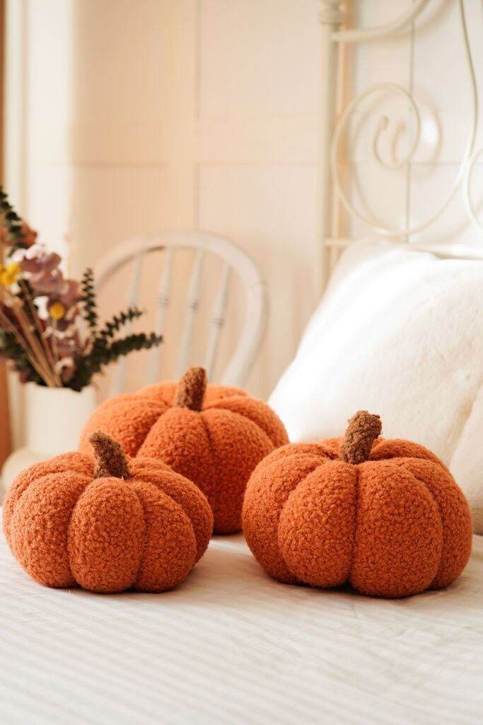 Aberto Design Ukrasni jastuk Bal Kabagi, 14x18x18 cm, Braon