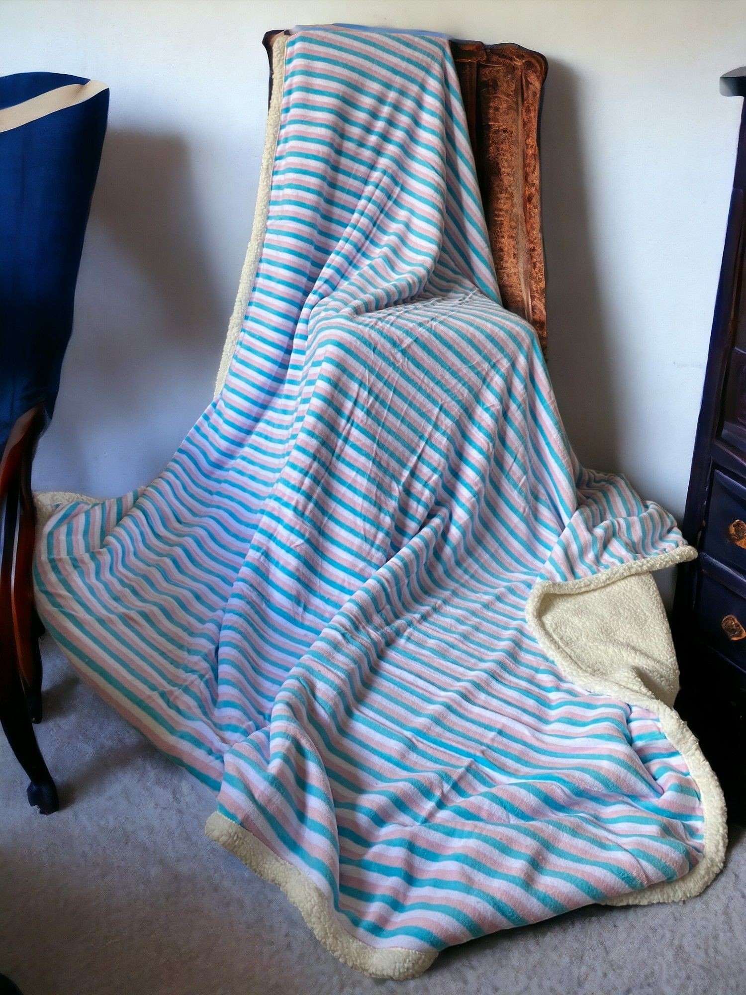 Ćebe Delta Sofi, 200x200cm, Plavo