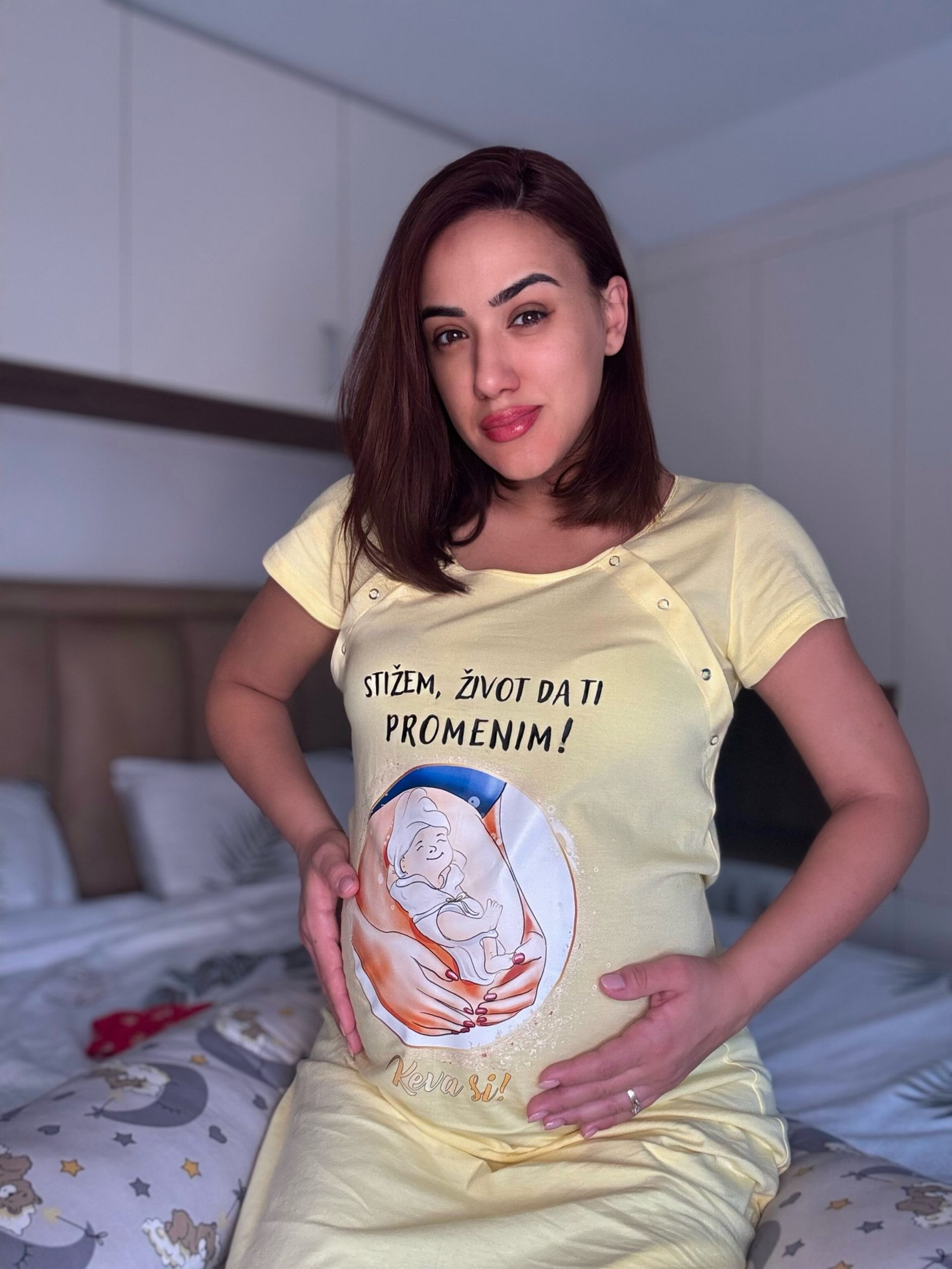 Keva si Spavaćica za trudnice " stižem, život da ti promenim", Žuta