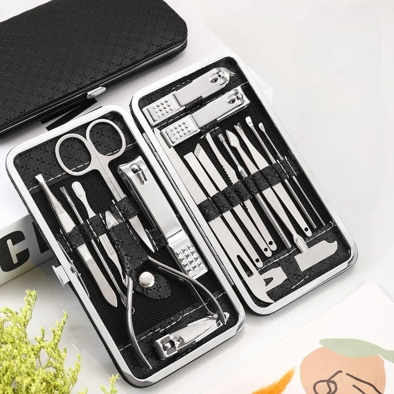 V2 Shop Set za manikir, 19 komada