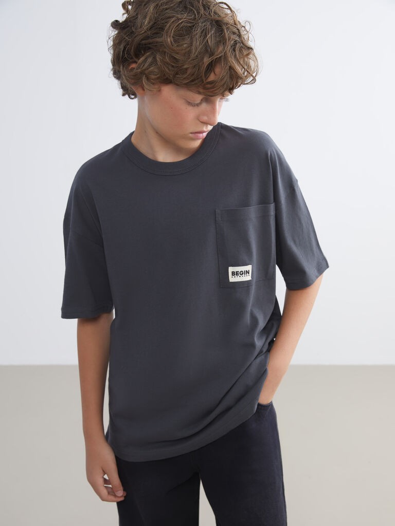 LC Waikiki Majica za dečake kratkih rukava W51428Z4-R34, Antracit