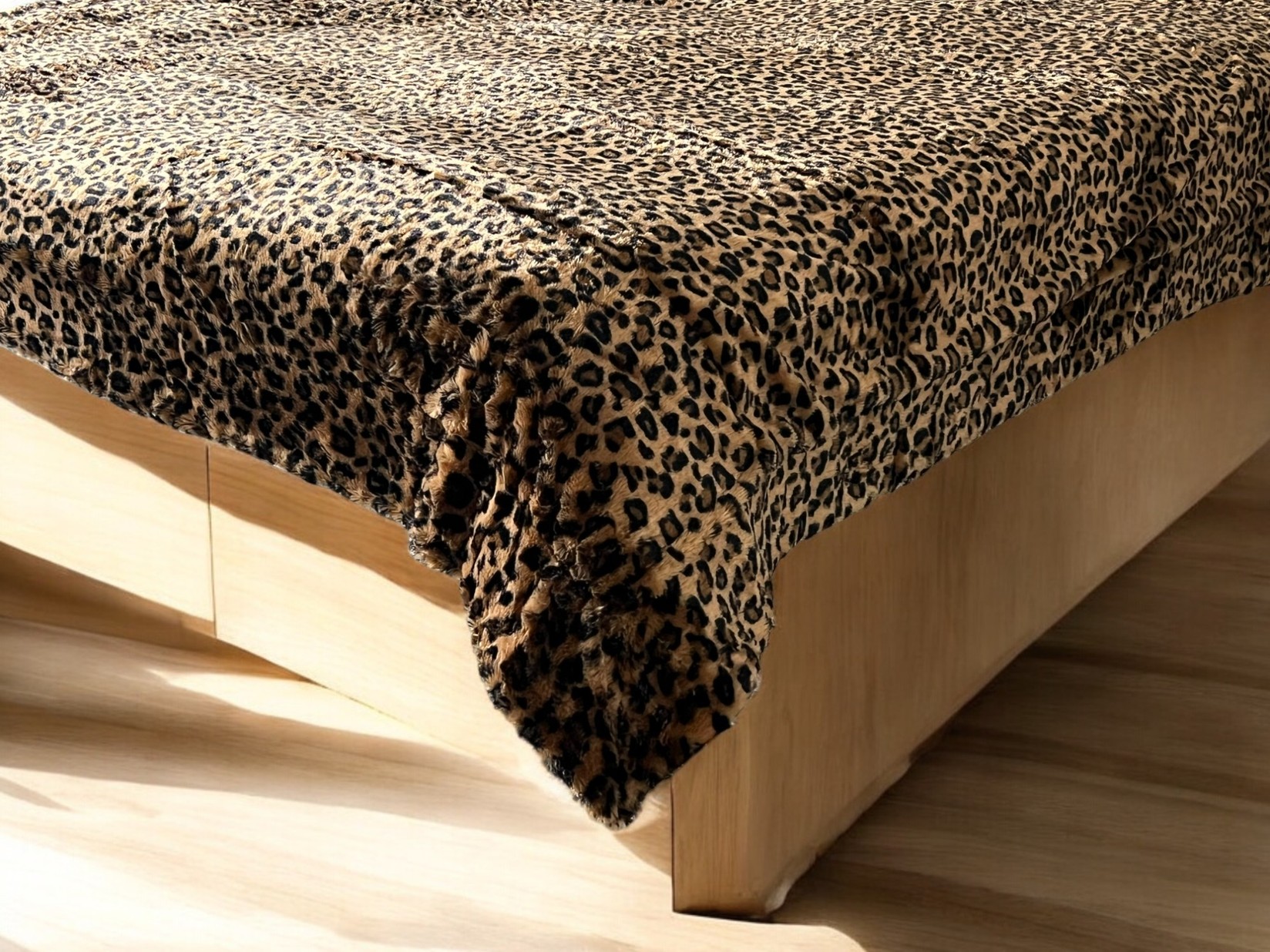 VIKTORIJA Ćebe Nerc Print 150x200cm