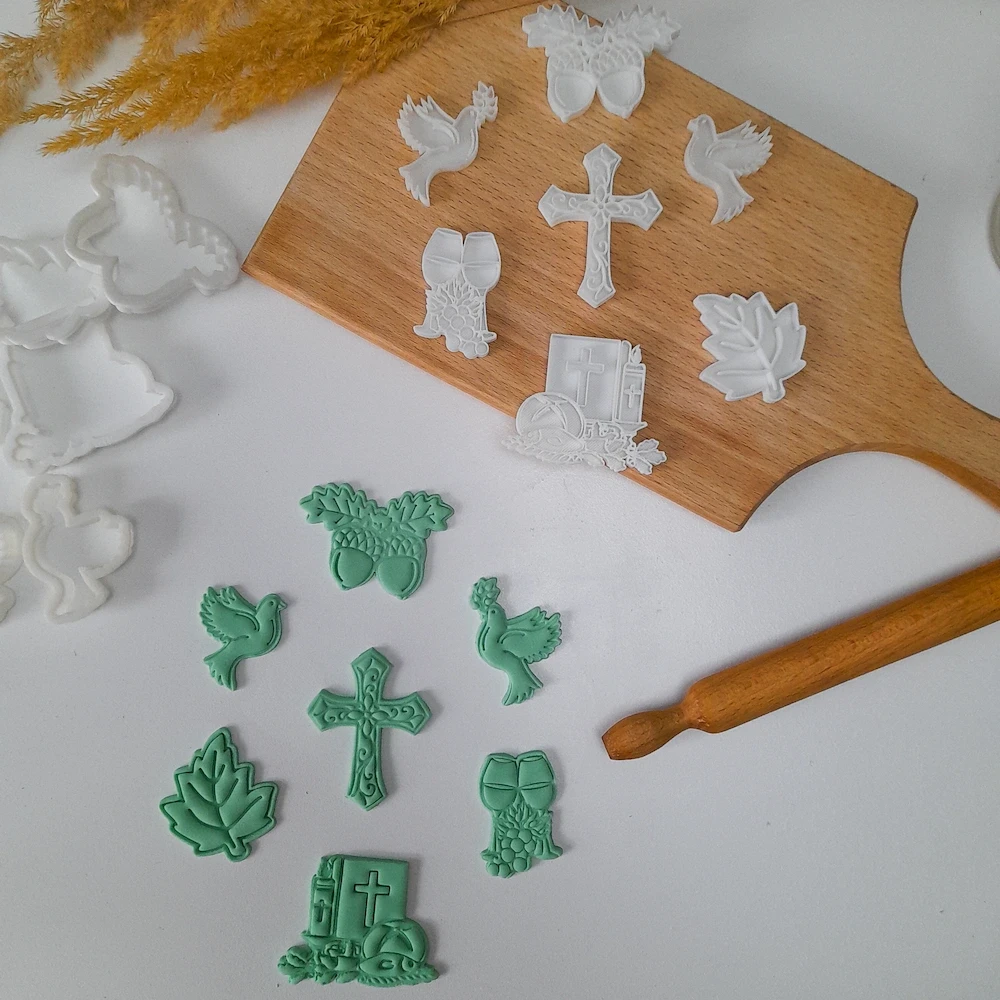 KREATIVNI SLATKIŠI Set slavskih modli za kolače broj 1, 7 komada, Beli