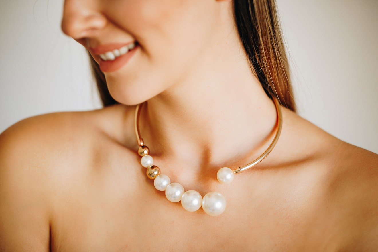 Ženska ogrlica sa setom bisera, Belo - zlatna