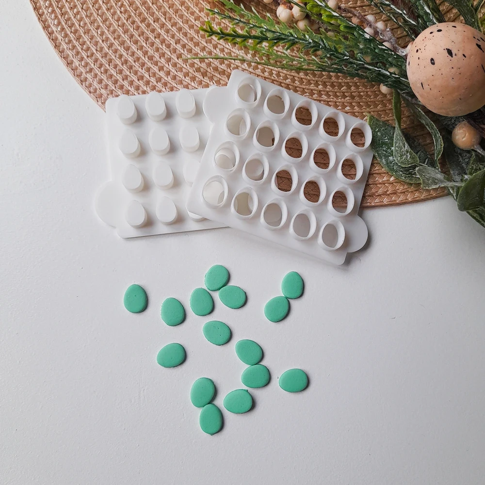 KREATIVNI SLATKIŠI Modla za kolače i ukrase Jaja sprinkles, 2 cm, Bela