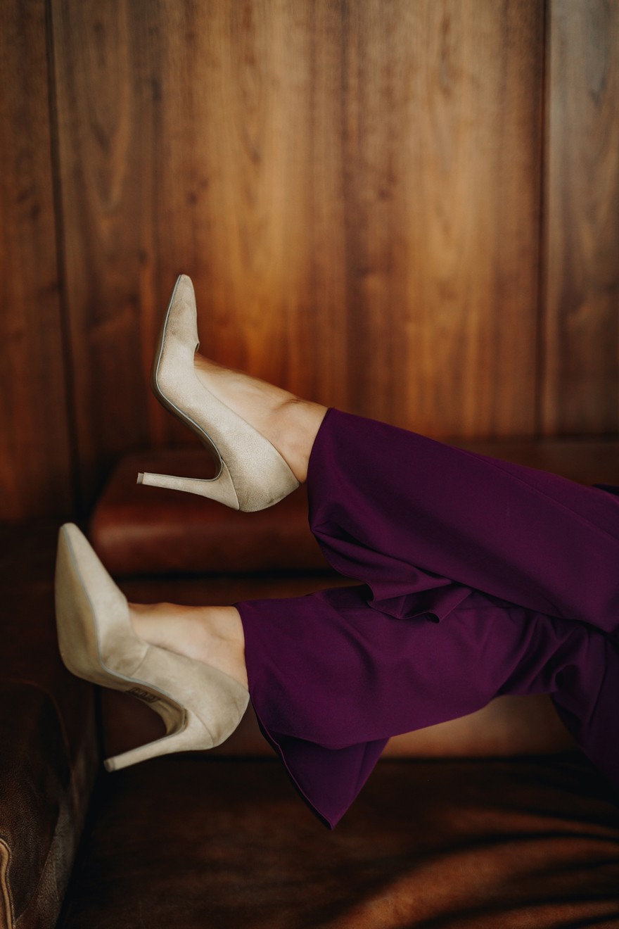 Ženske salonke Monna, Bež