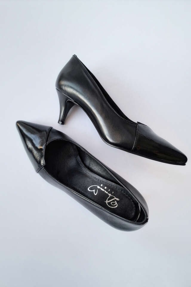 Ženske cipele Nada, Crne