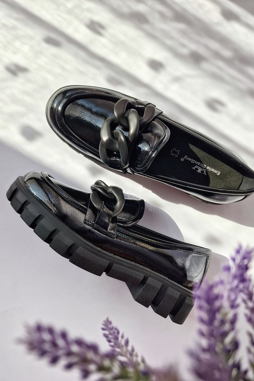 Ženske mokasine sa lancem, Crne