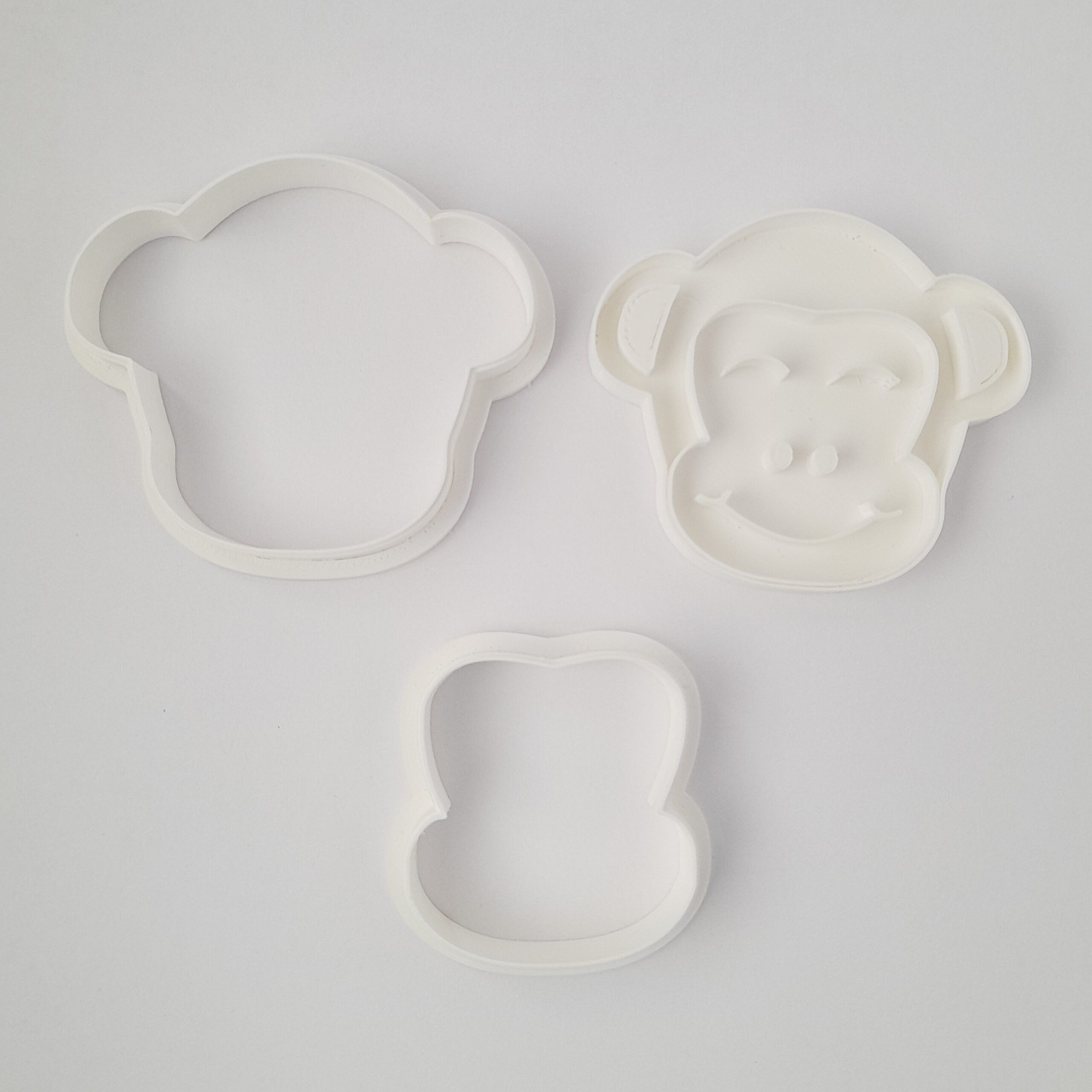 KREATIVNI SLATKIŠI Modla za kolače i ukrase Majmun, 5 cm, Bela