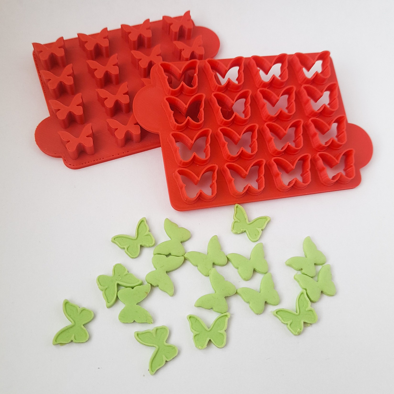 KREATIVNI SLATKIŠI Modla za izradu kolača Leptirići, 15 mm, Bela