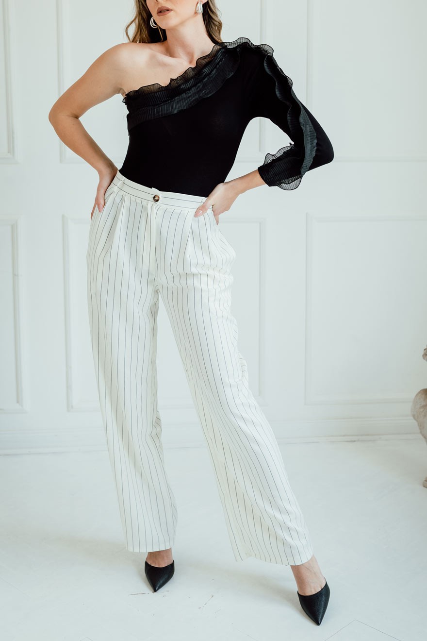 Ženske pantalone Capri, Bele