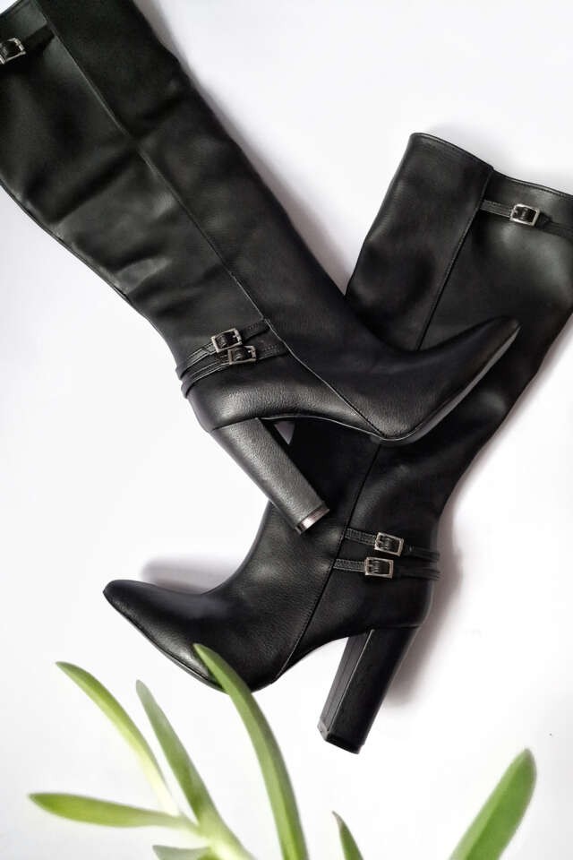 Ženske čizme, Crne