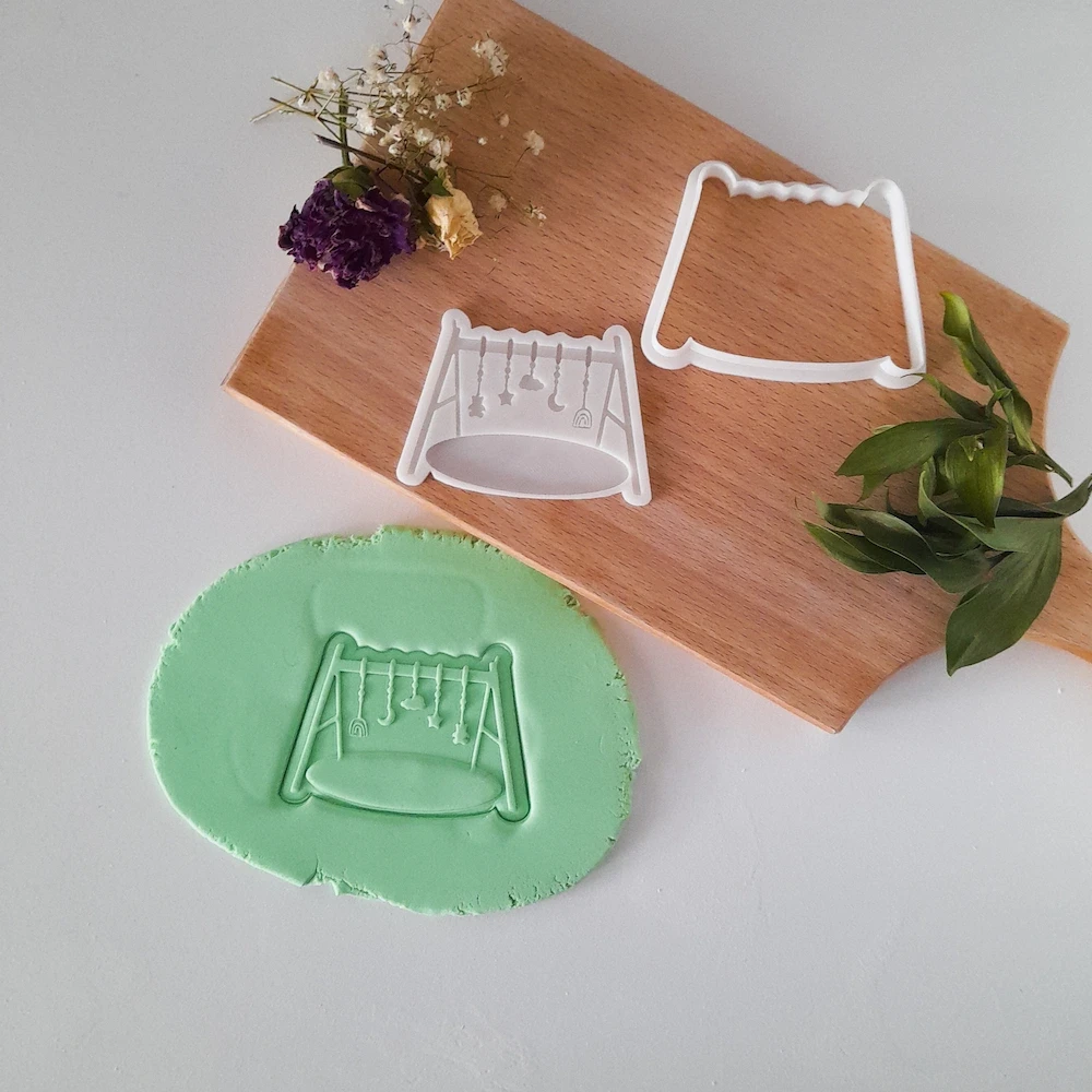 KREATIVNI SLATKIŠI Modla za kolače Bebi gimnastika, 10 cm, Bela