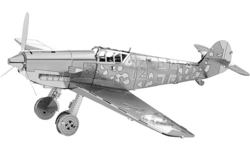 Metal Earth 3D metalna maketa Nemački lovački avion Messerschmitt, Srebrne boje