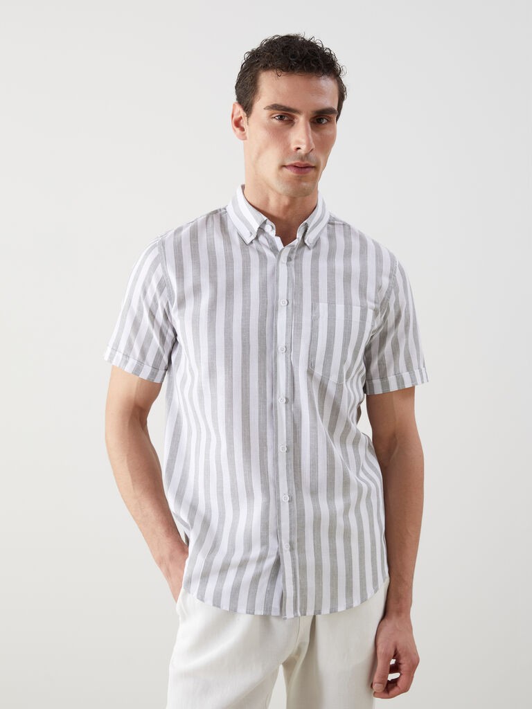 LC Waikiki Muška košulja S5FG01Z8-LGE, Kratki rukavi, Bela