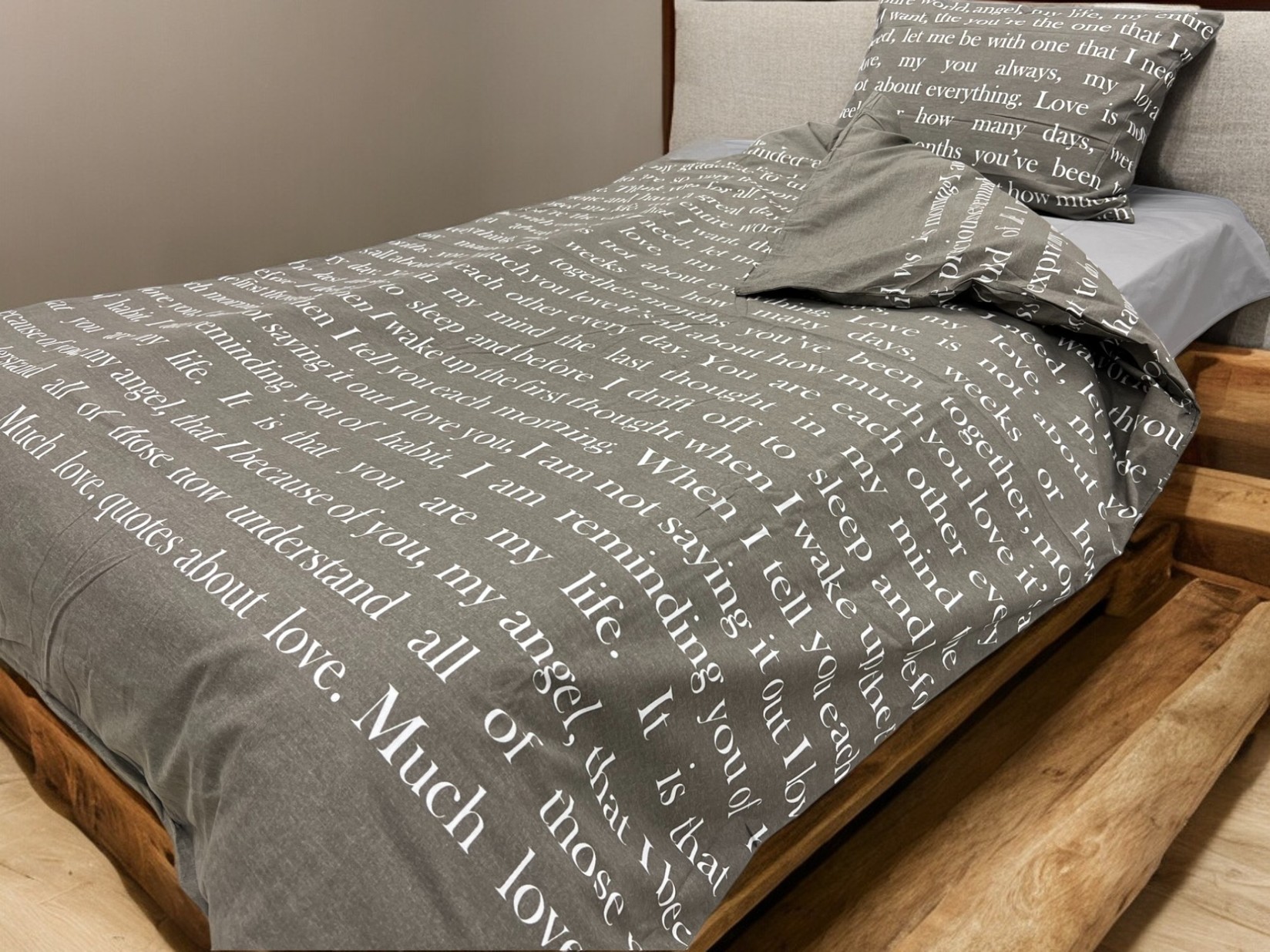 Posteljina za single krevet Letter, 135x240cm, Siva