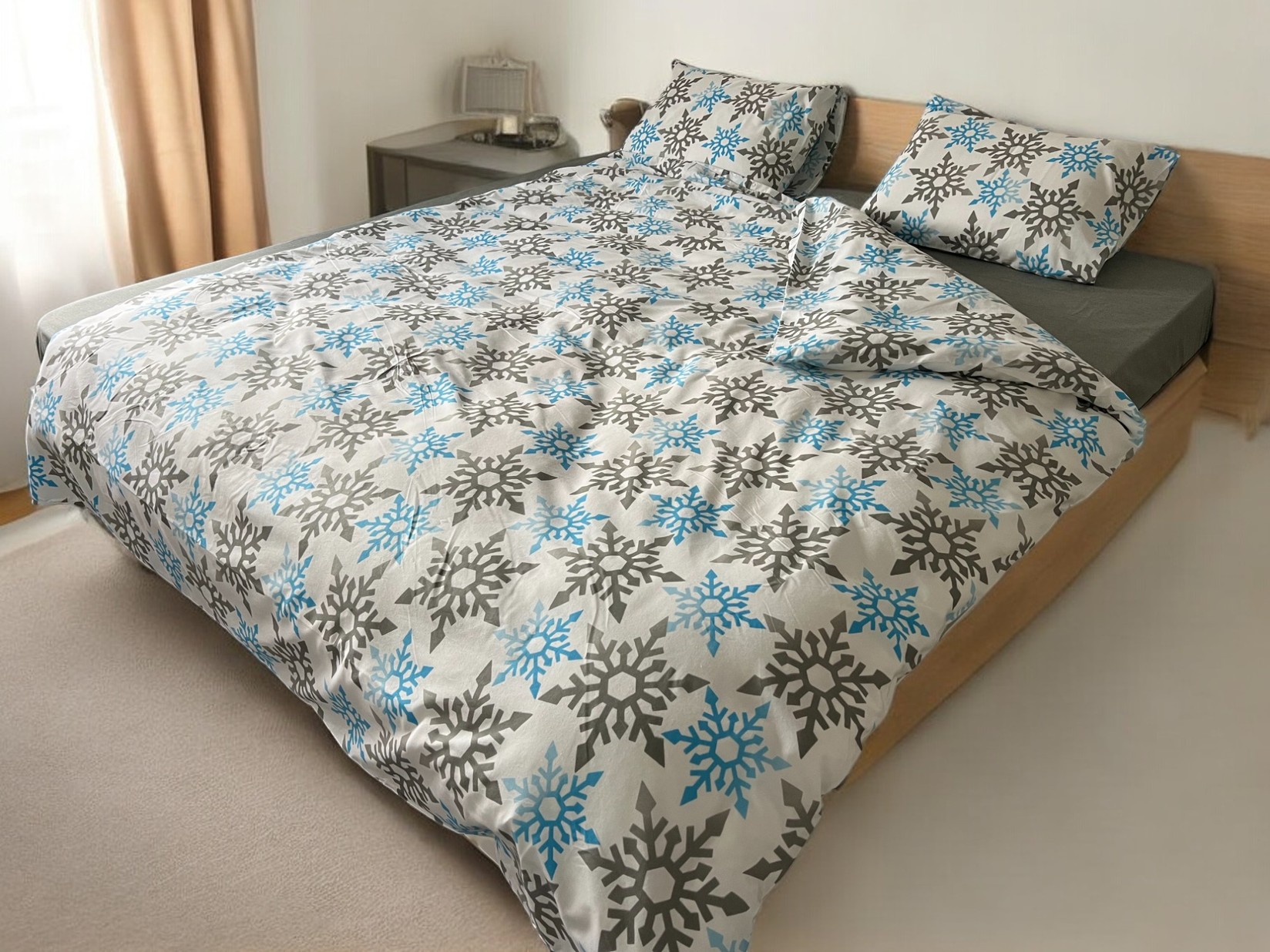 Posteljina za francuski ležaj Plave pahulje 200x220cm, Bež