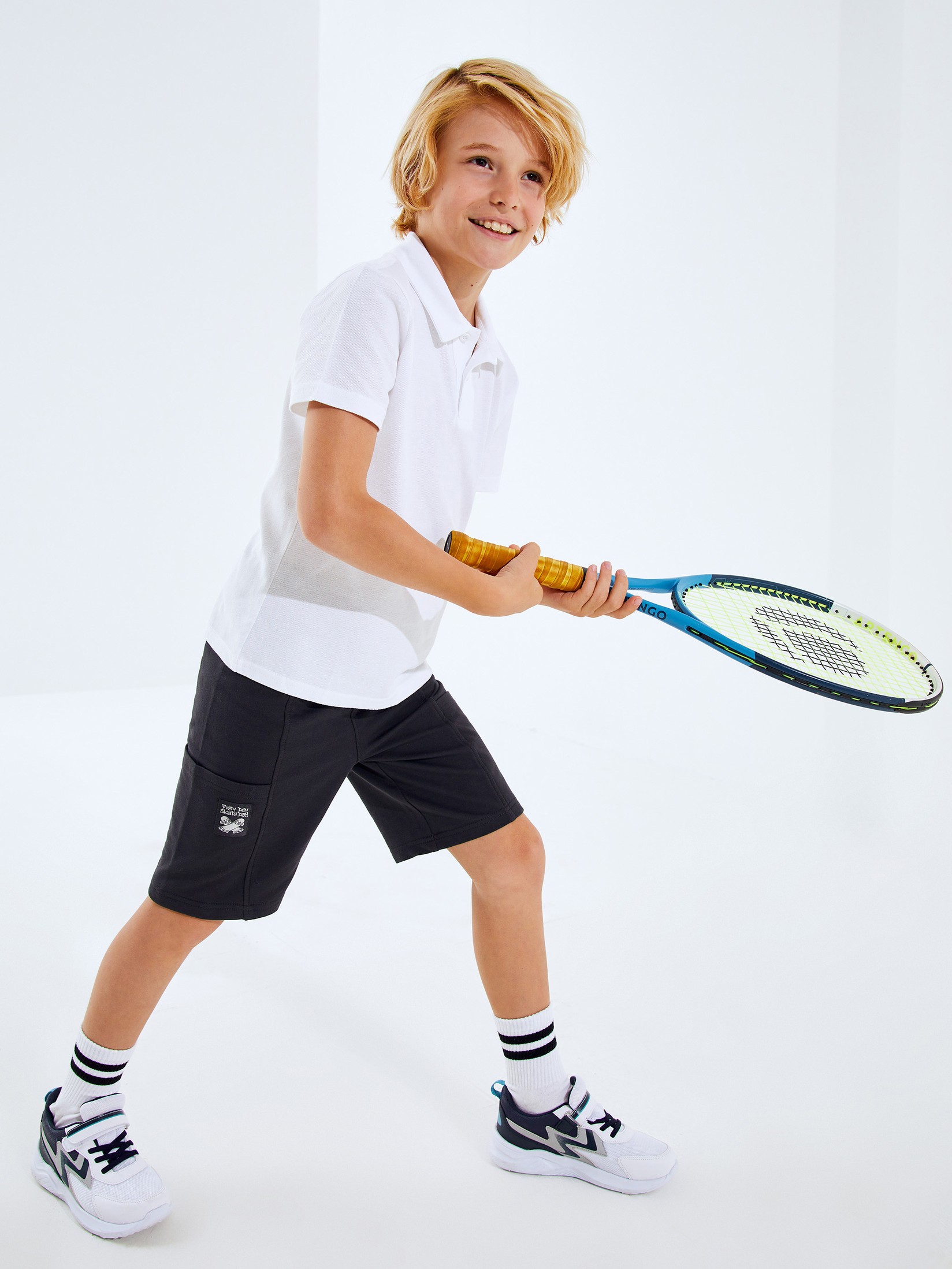 LC Waikiki Šorc za dečake S4FN92Z4-JTK, Crni