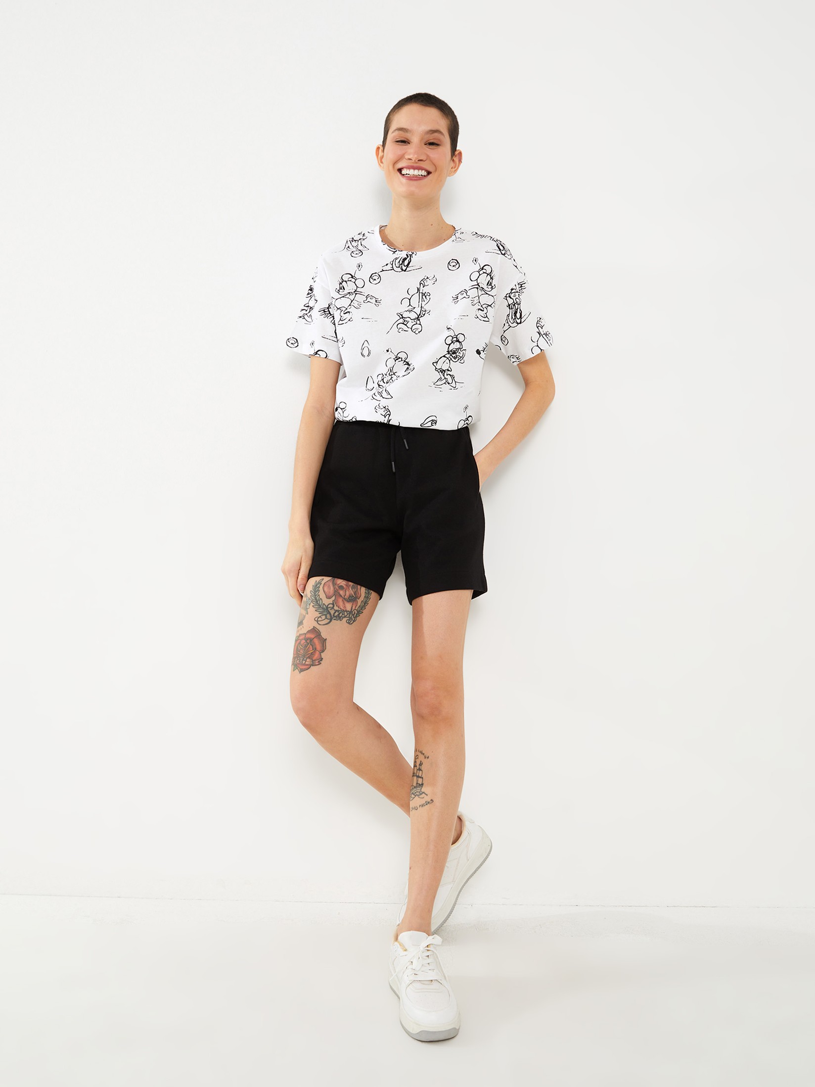 LC Waikiki Ženski šorts S3CO32Z8-CVL, Crni