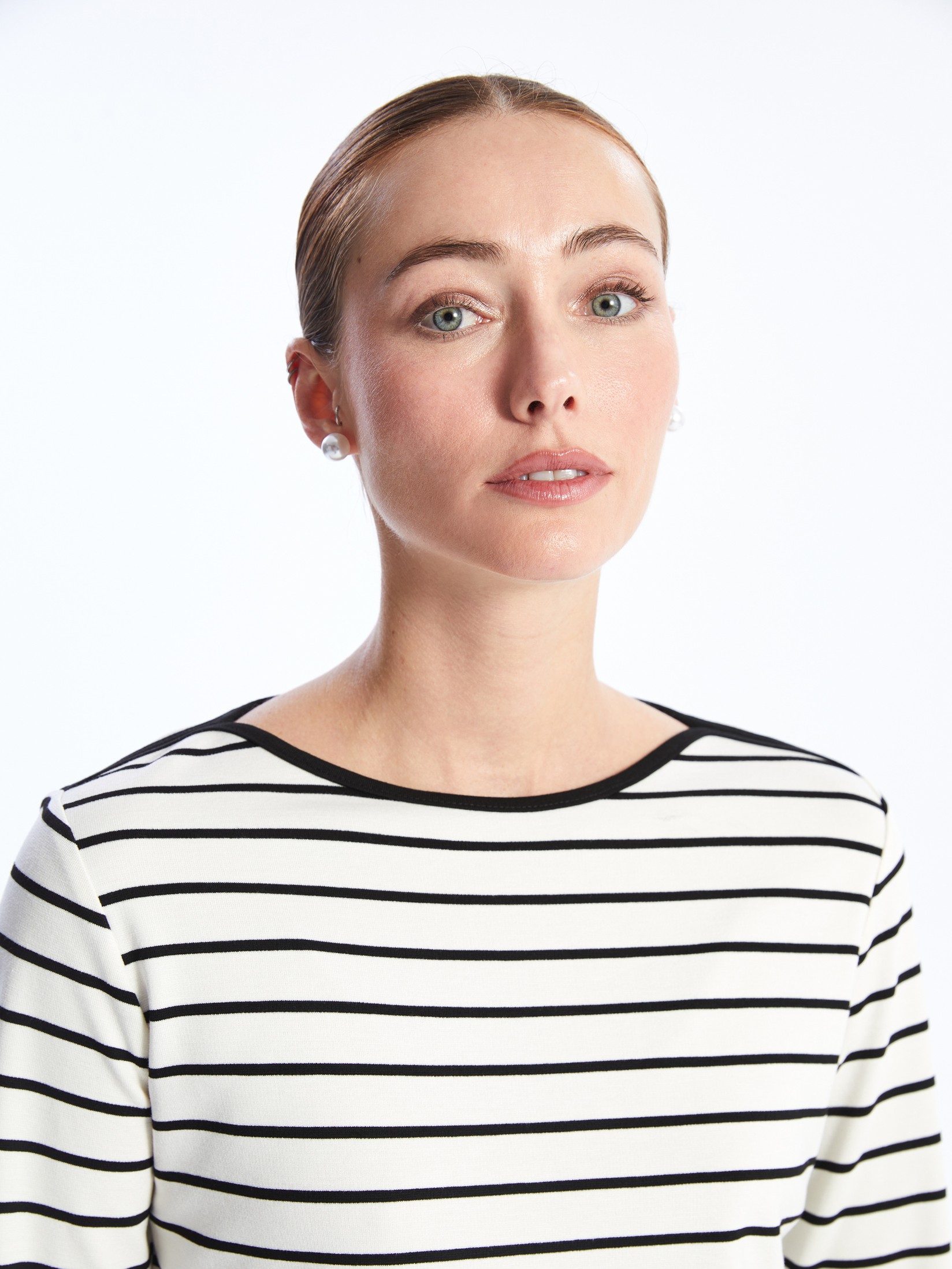 LC Waikiki Ženska majica S49999Z8-LEG, Crna