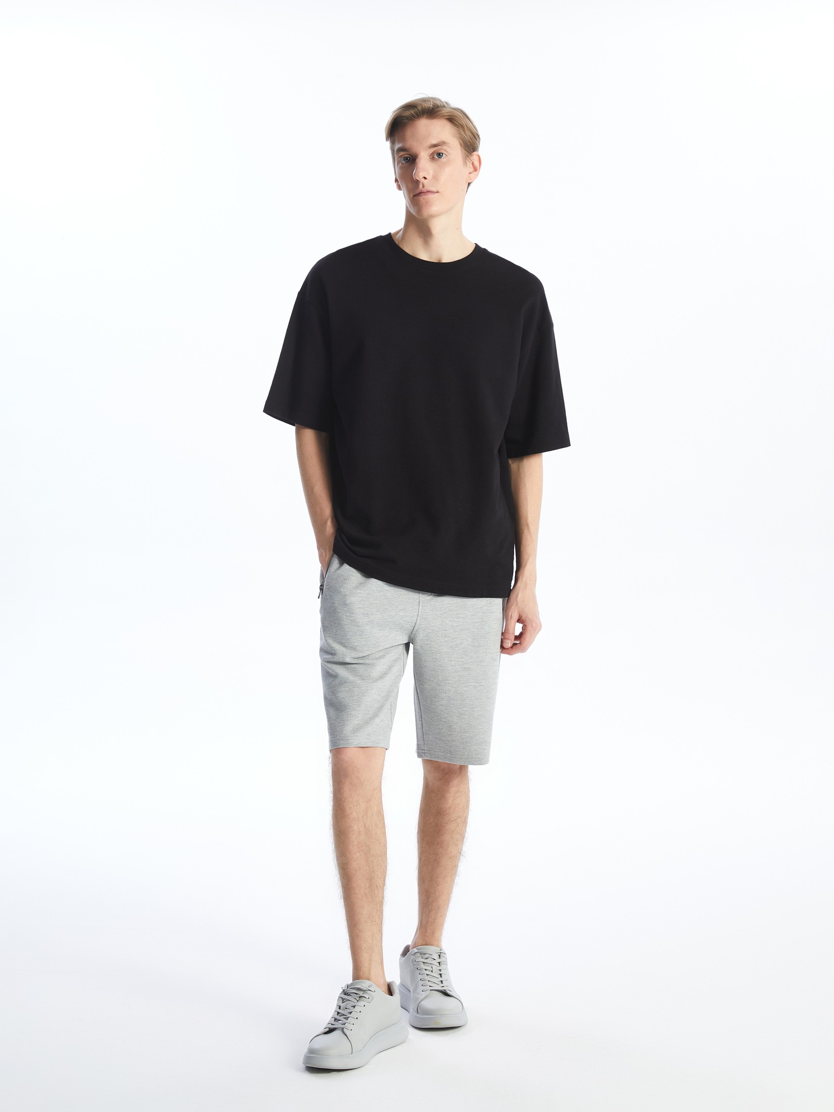 LC Waikiki Muški šorc S4AU75Z8-DCR, Svetlosivi