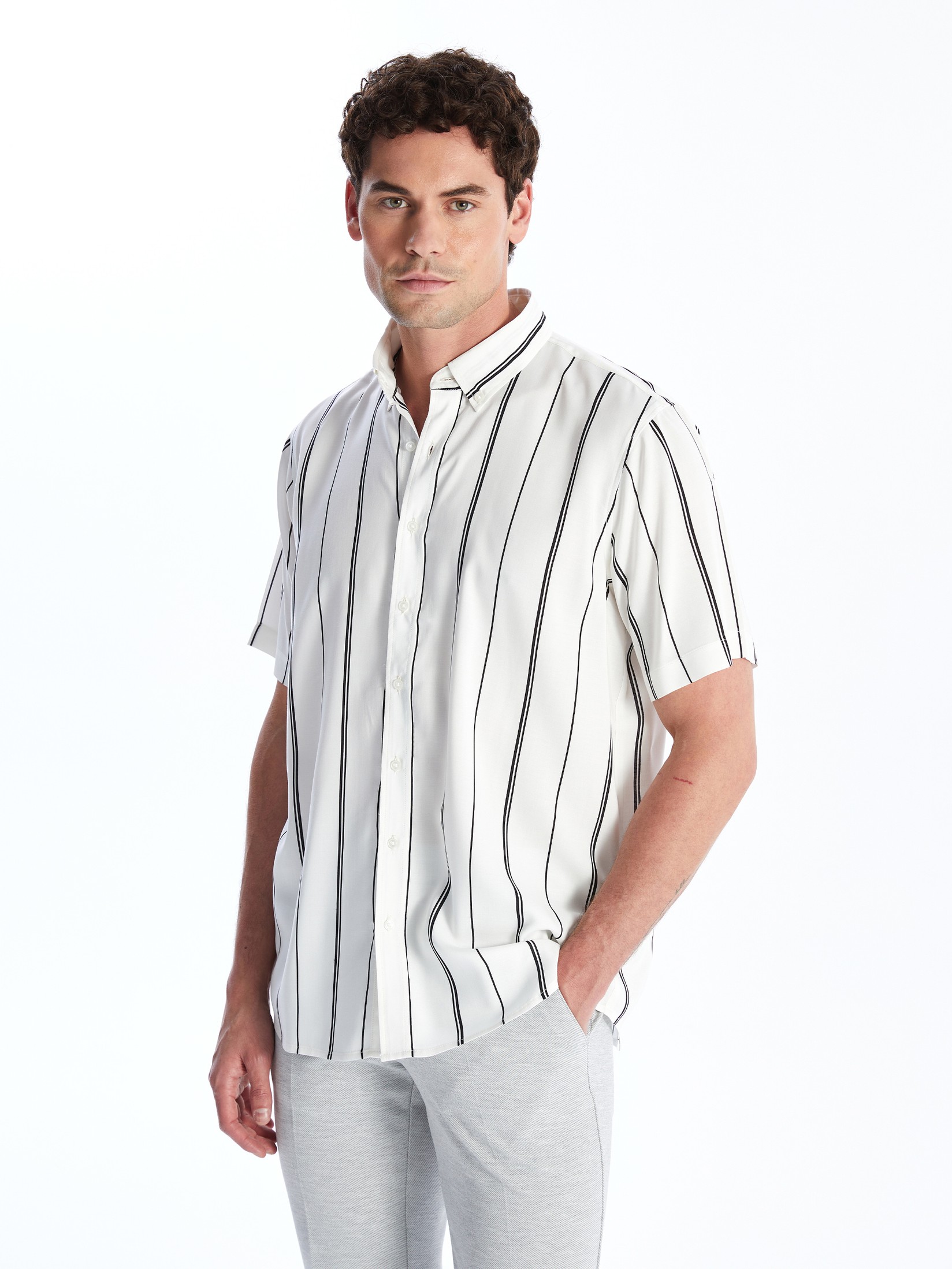 LC Waikiki Muška košulja S4FR57Z8-LEG, Crna