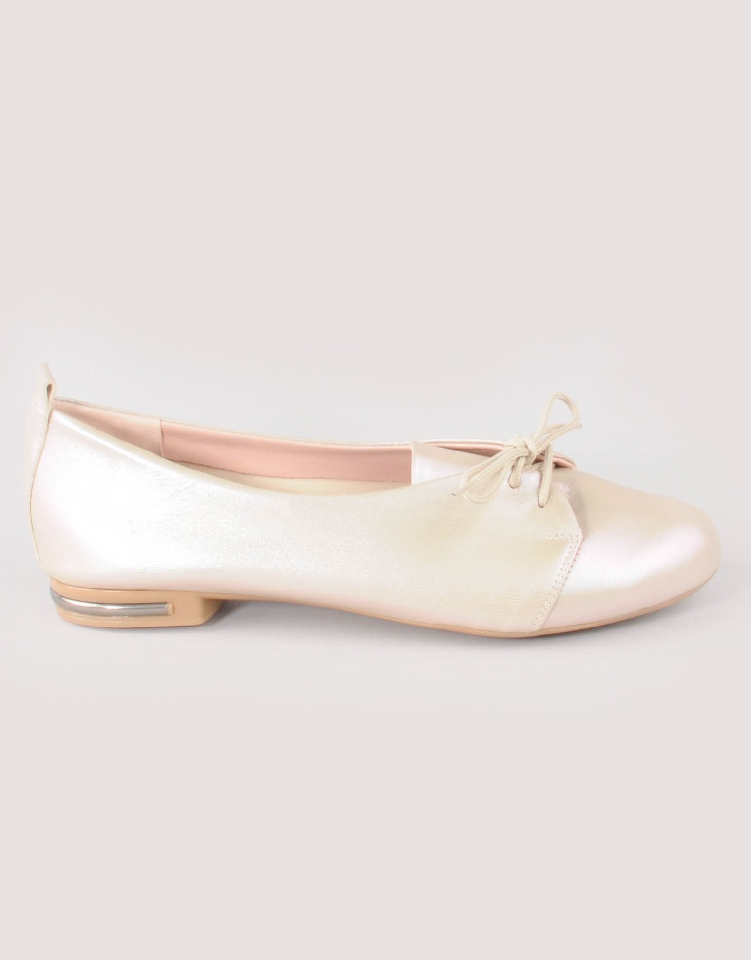 Paar Ženske kožne cipele 33210-12, Zlatne boje