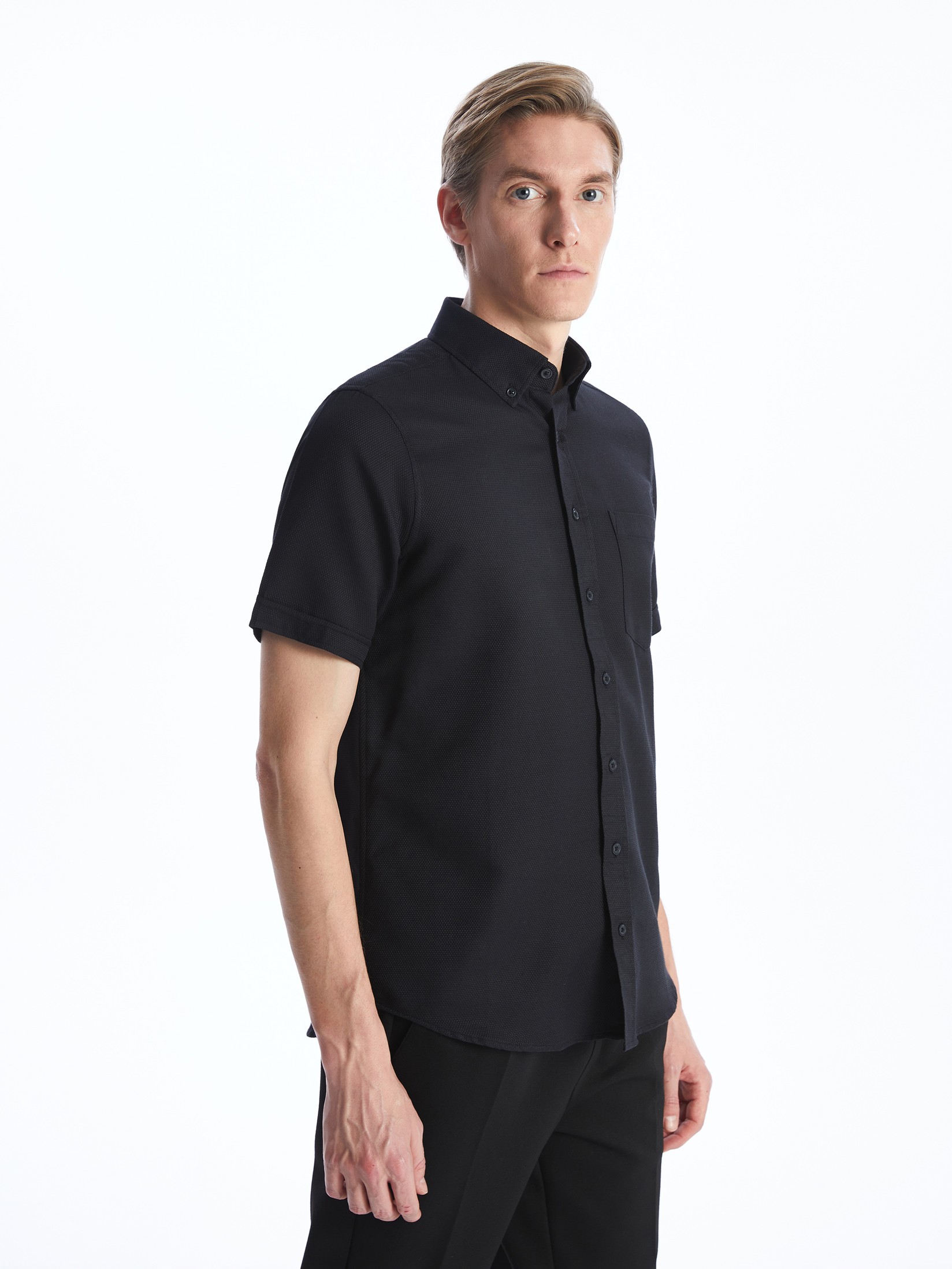 LC Waikiki Muška košulja S41086Z8-RQL, Crna