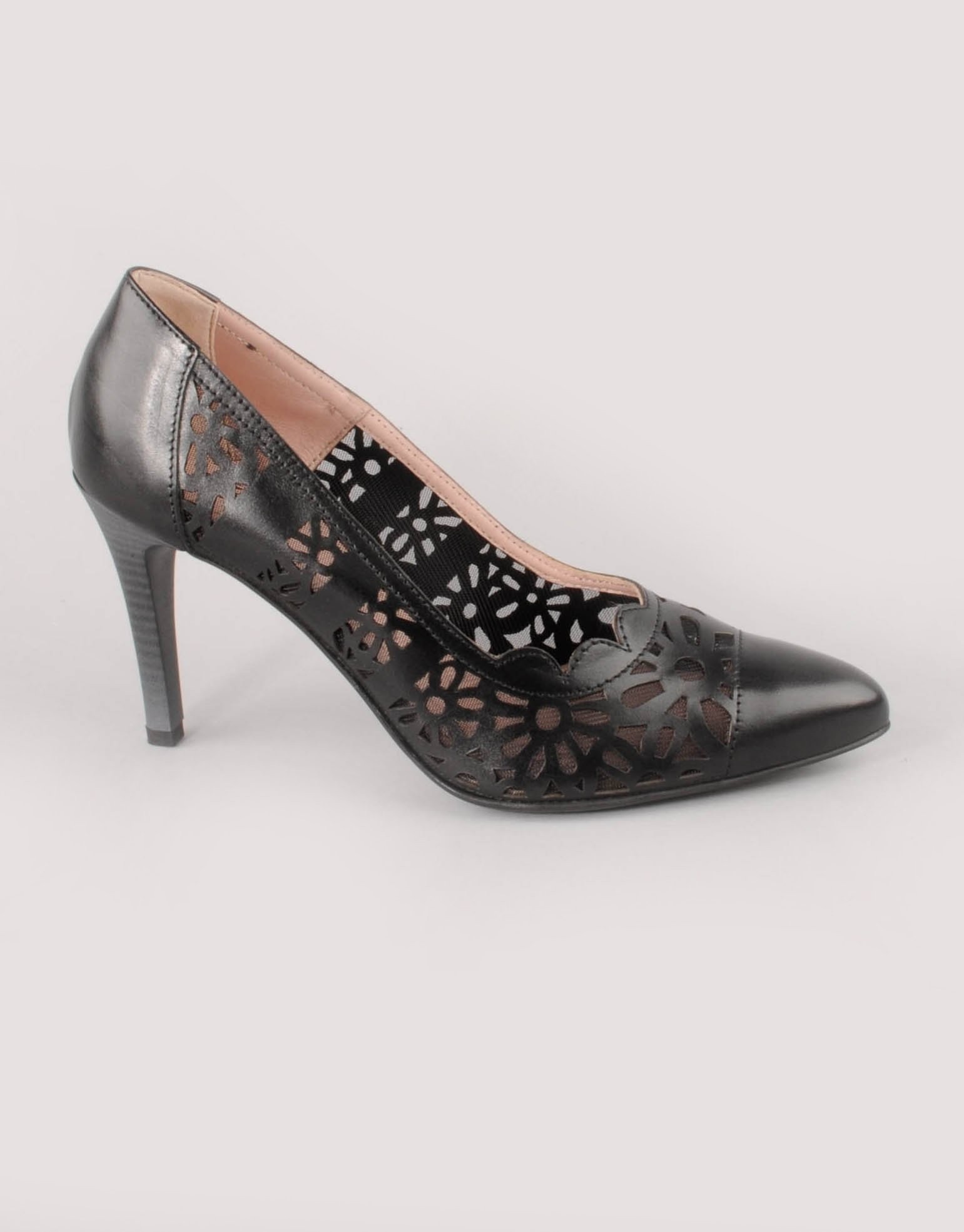 Paar Ženske kožne salonke 15155-1, Crne