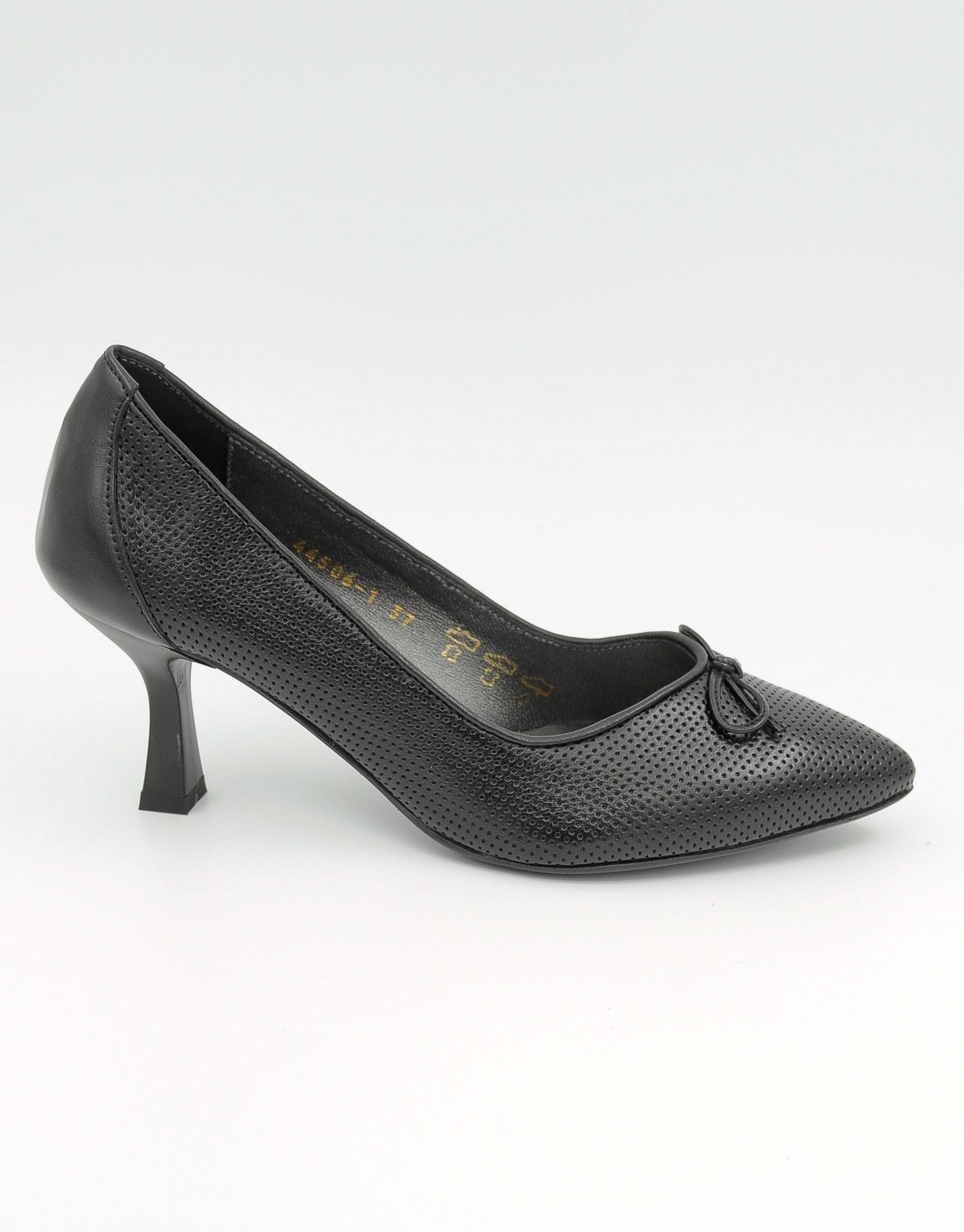 Paar Ženske kožne cipele na štiklu 44506-1, Crne