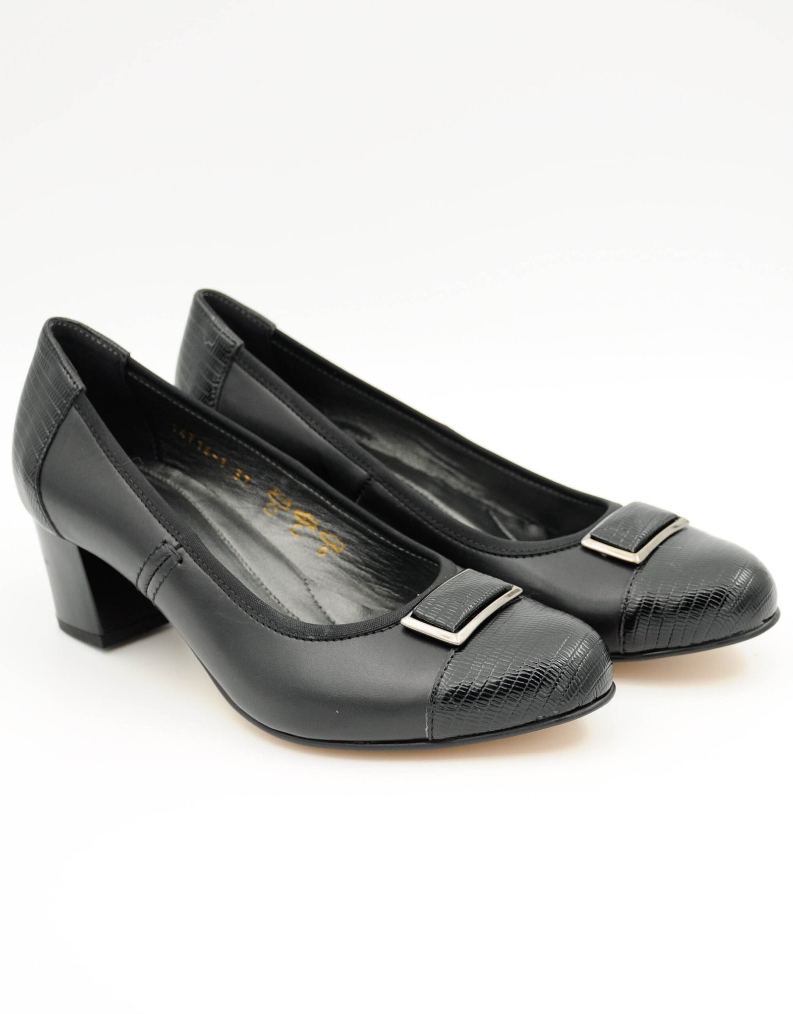 Paar Ženske kožne cipele na štiklu 14716-1, Crne