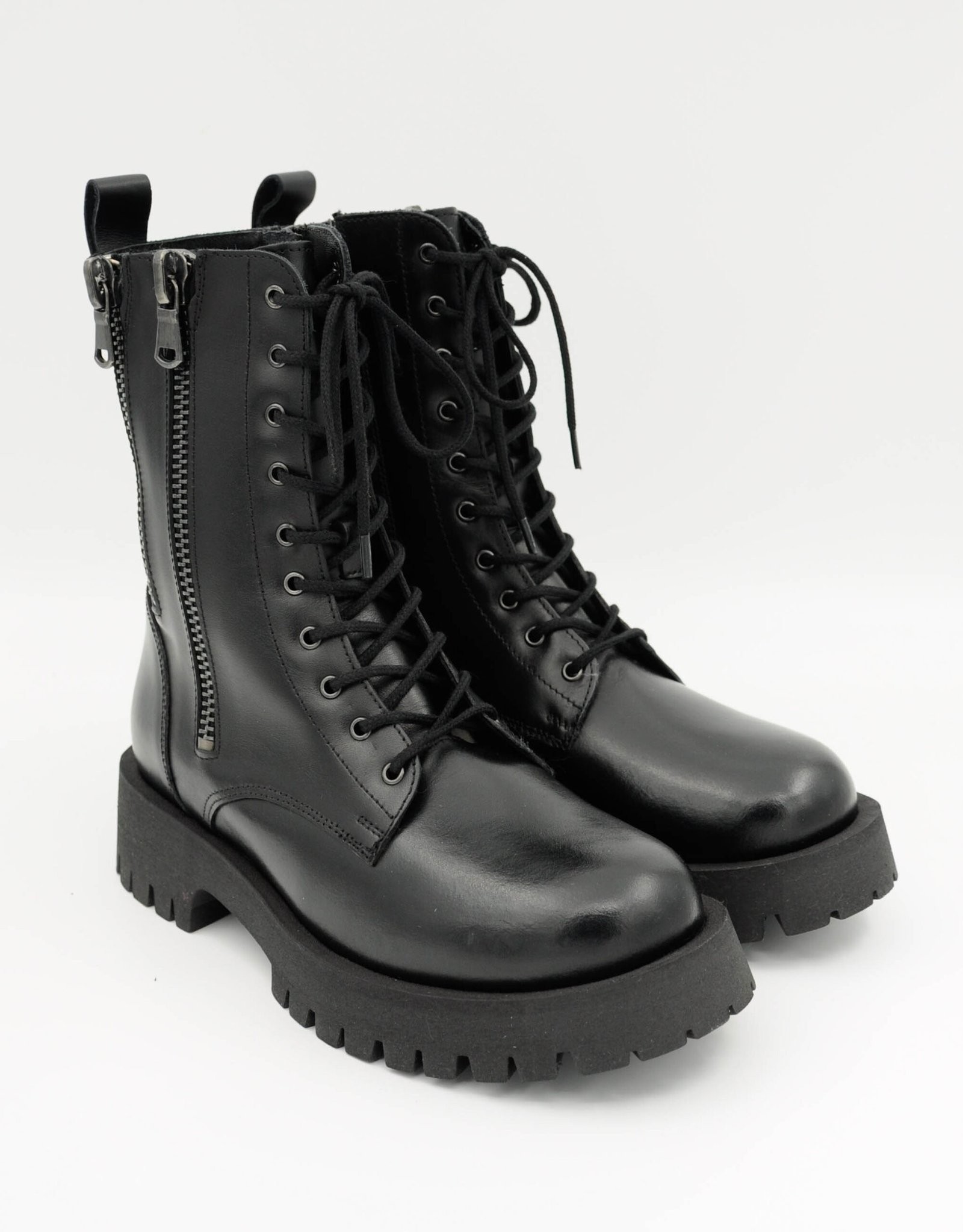 Paar Ženske kožne čizme 45025-1, Crne