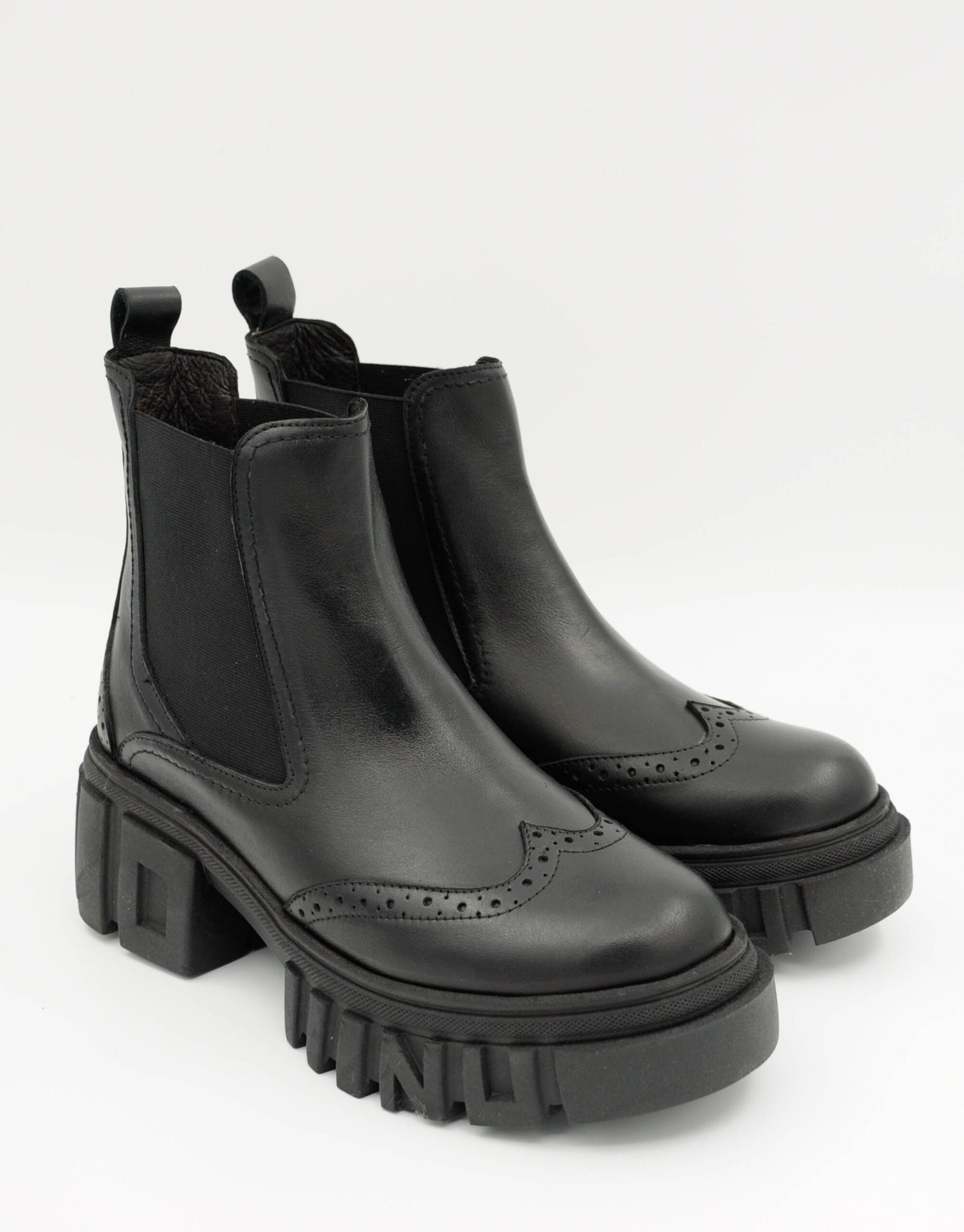 Paar Ženske kožne čizme 53404-1, Crne