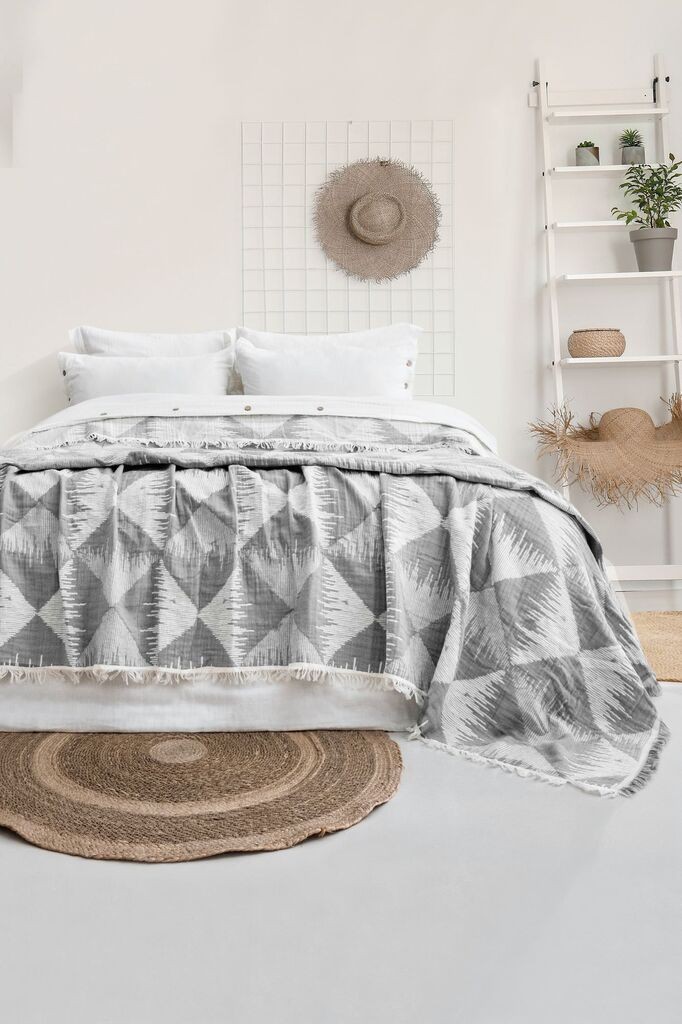 L'essentiel Maison Prekrivač Dolce, 240x260 cm, Sivi